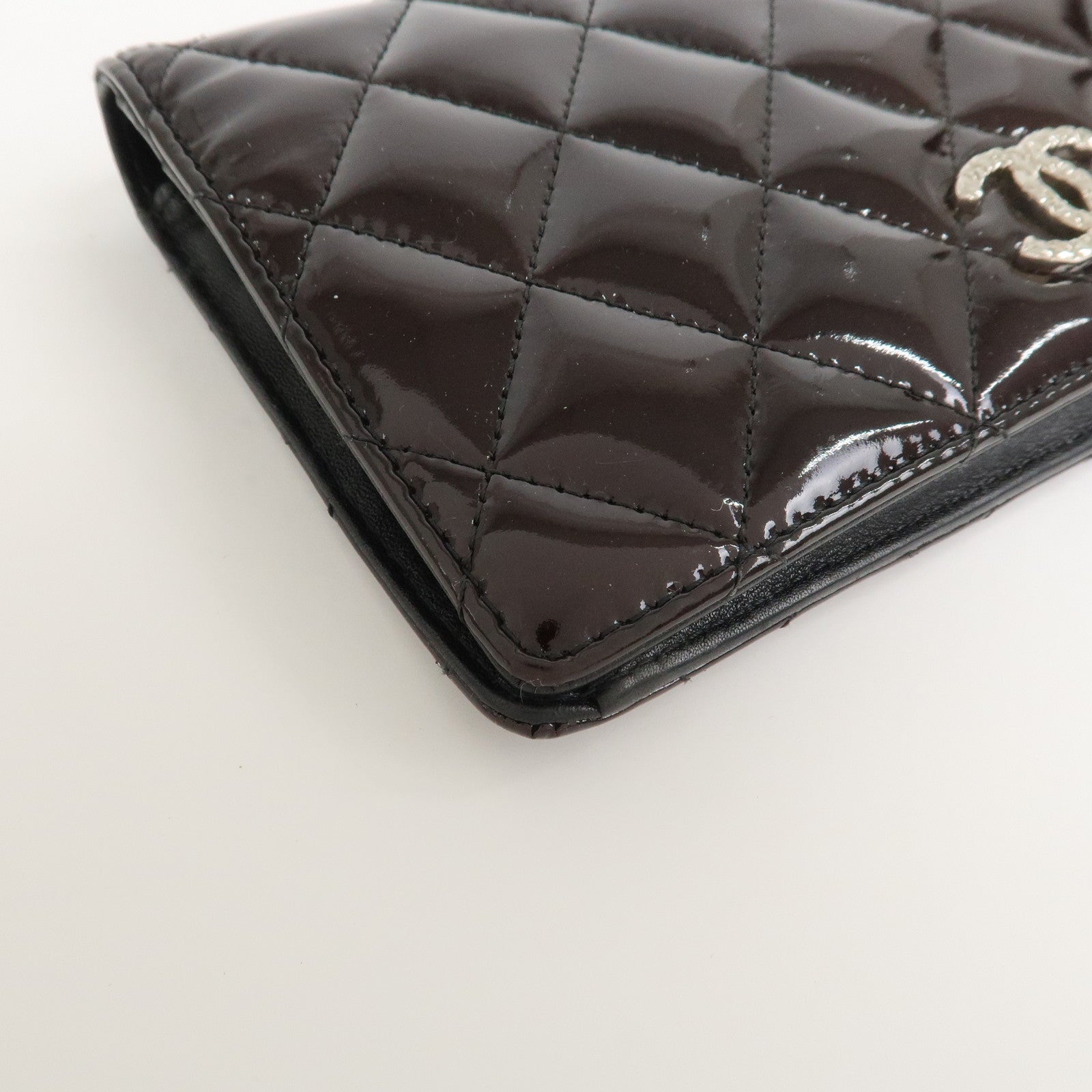 CHANEL COCO Mark Matelasse Patent Leather Long Wallet Black A48691