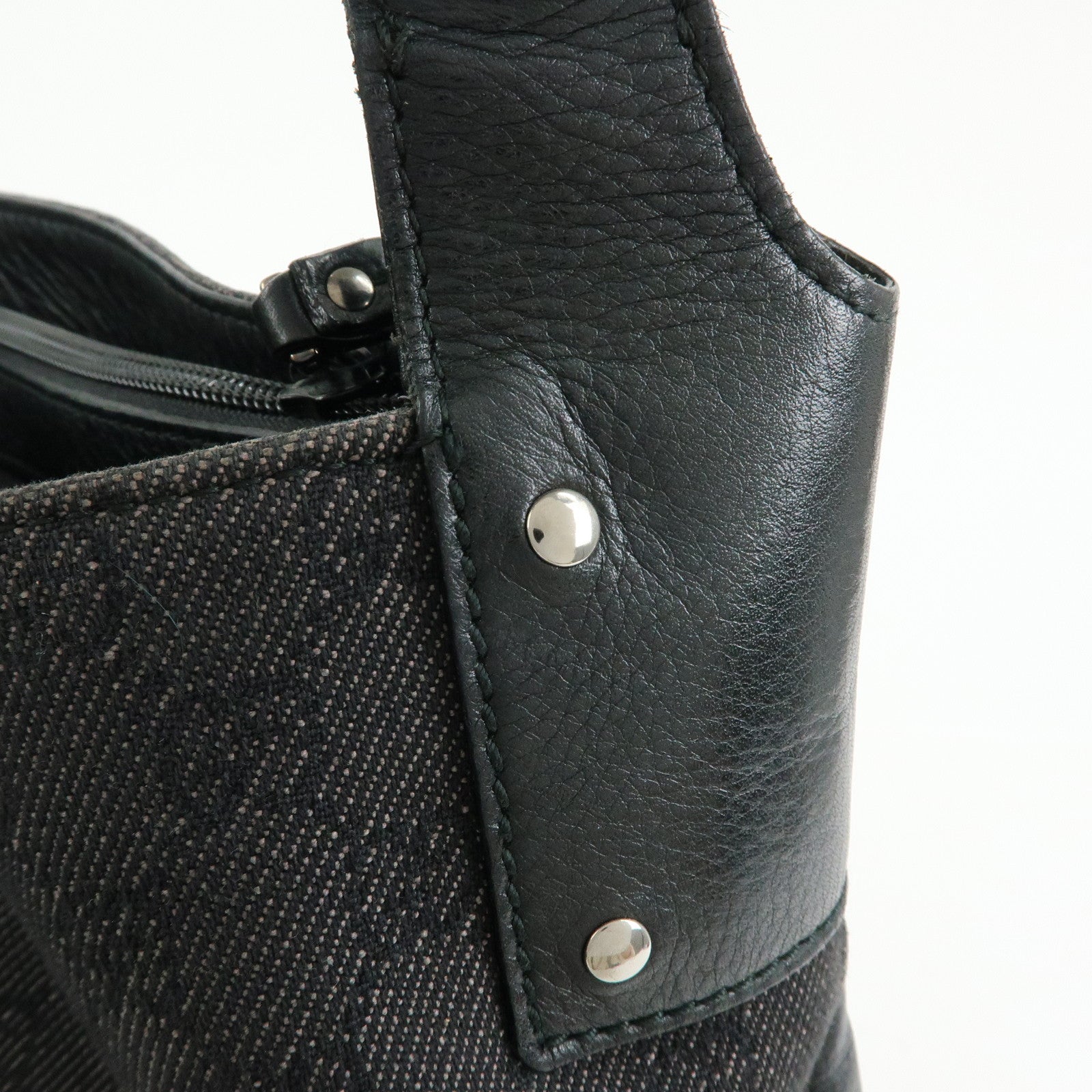 GUCCI GG Canvas Leather Shoulder Bag Hand Bag Black 179777