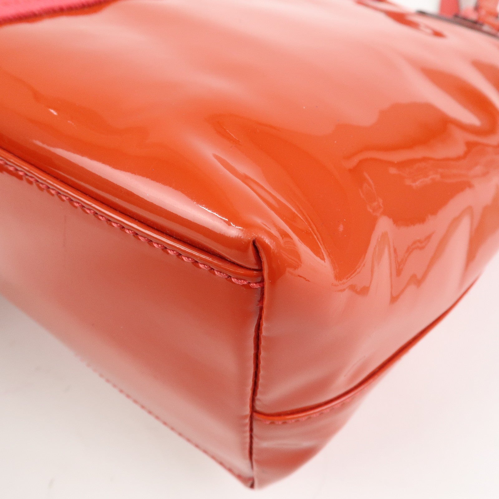 Ferragamo Vara Patent Leather Shoulder Bag Orange