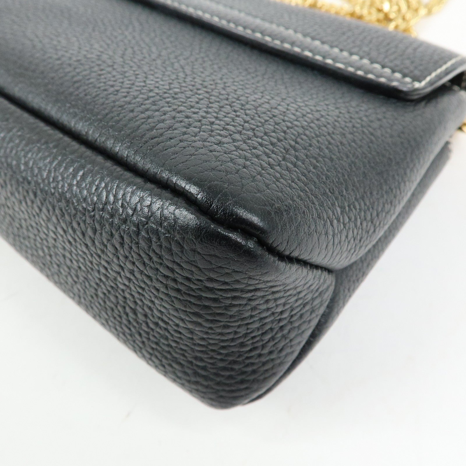 BALLY LEENA 2Way Lock Me Chain Shoulder Crossbody Clutch Bag Black