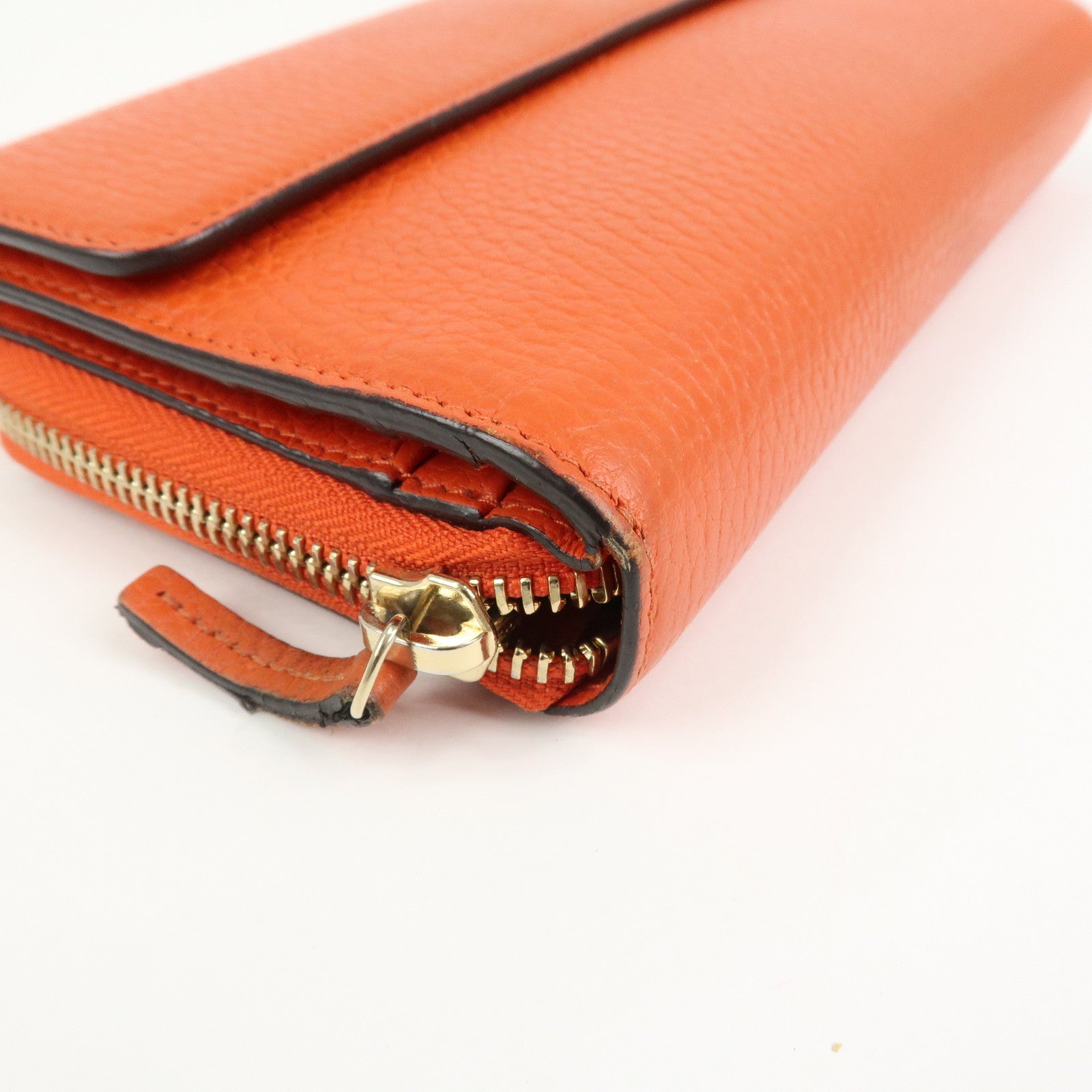 GUCCI Interlocking G Leather Flap Round Zippy Long Wallet 449397