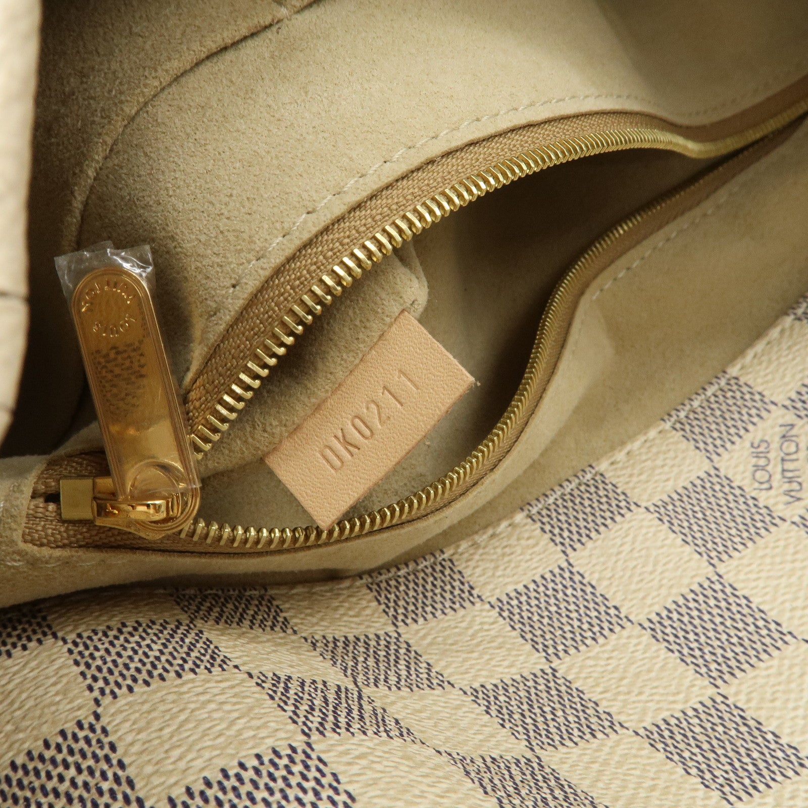 Louis Vuitton Damier Azur Canvas Artsy MM Shoulder Bag N41174 Used