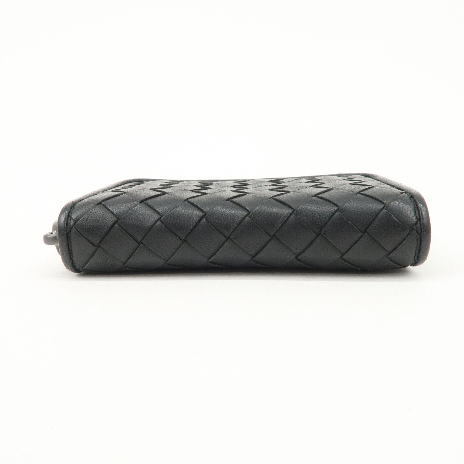 BOTTEGA VENETA Intrecciato Leather Round Zippy Coin Case 114075