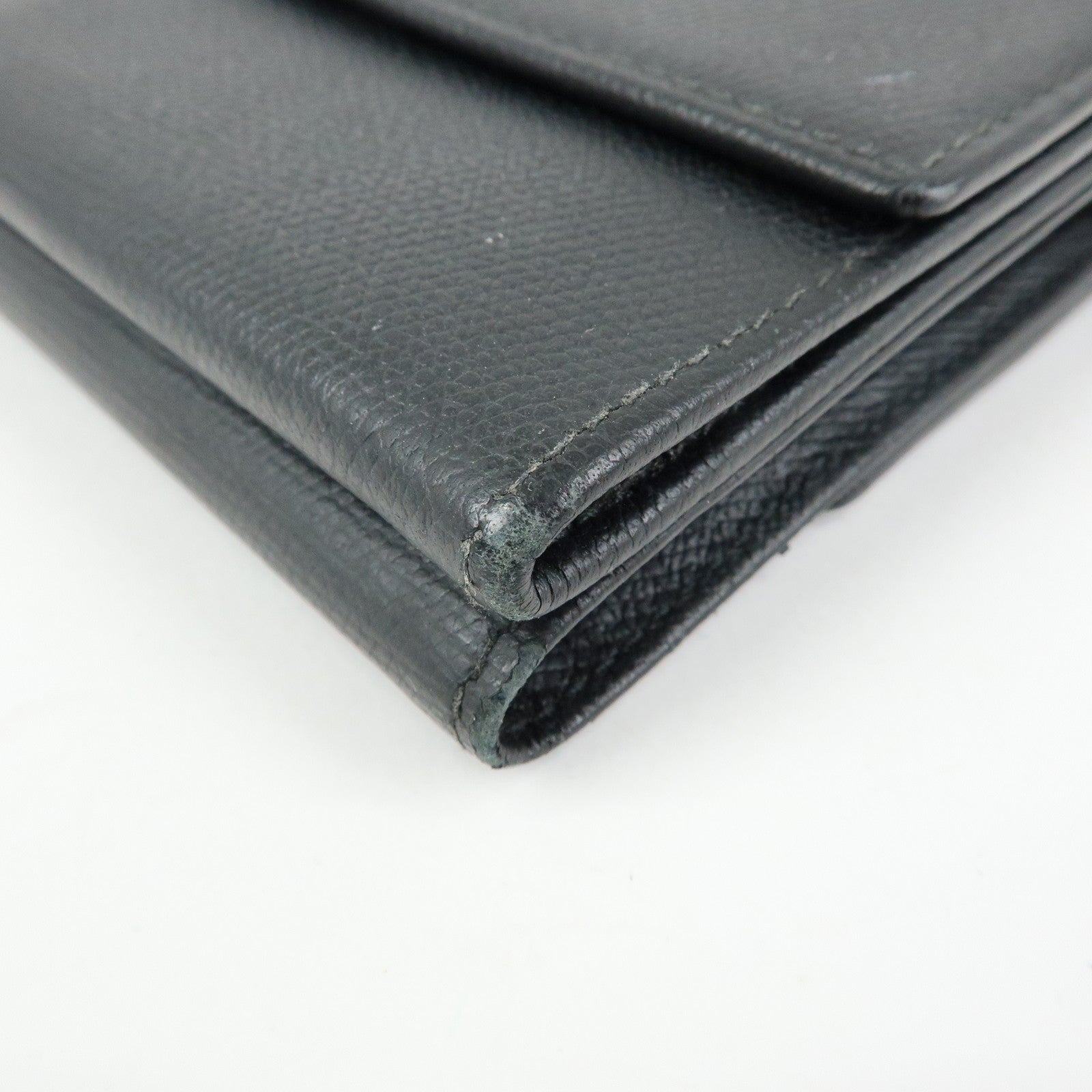 CHANEL COCO Button Calf Leather Compact Wallet Black