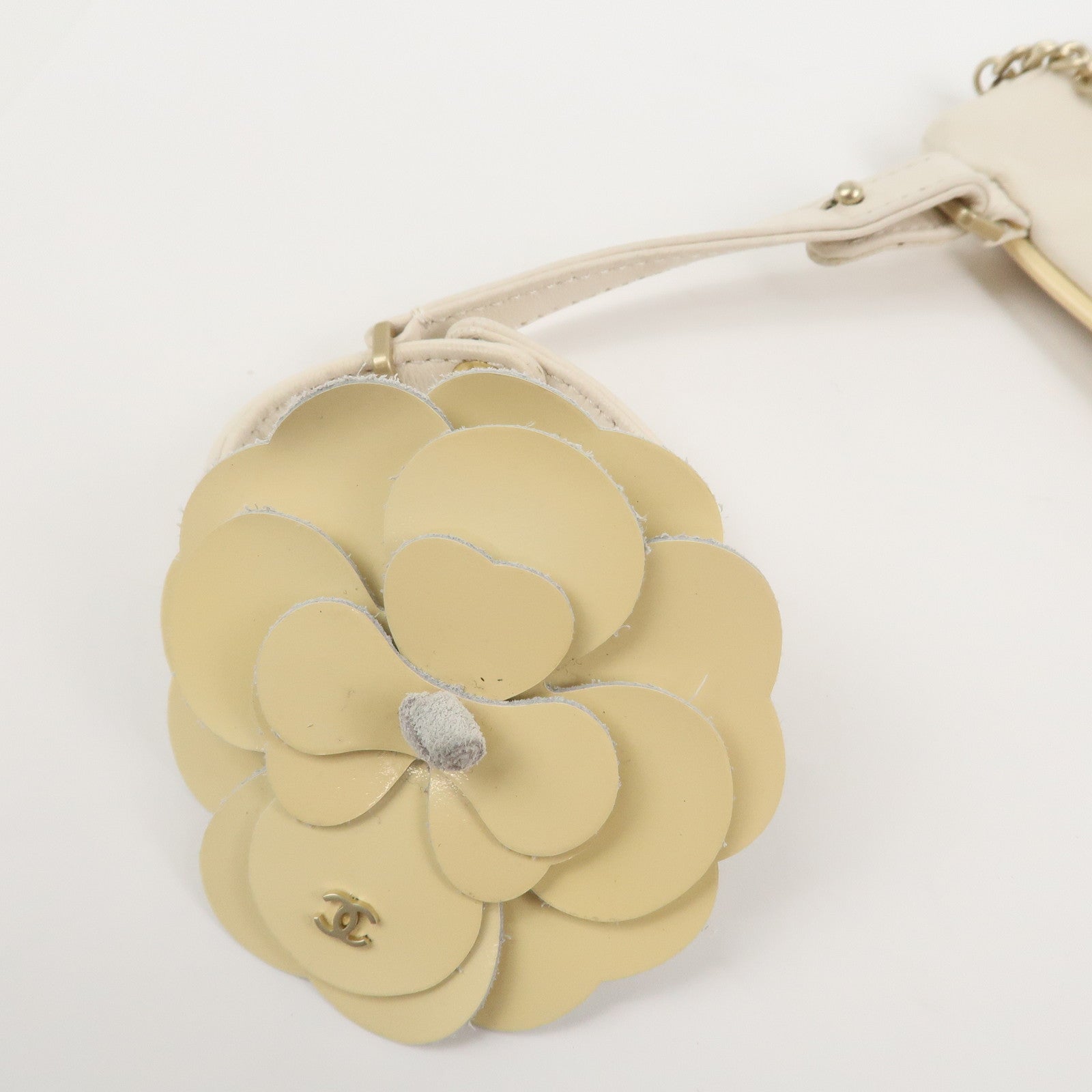 CHANEL Camellia Leather Patent Leather Clutch Bag Wrist Bag Ivory