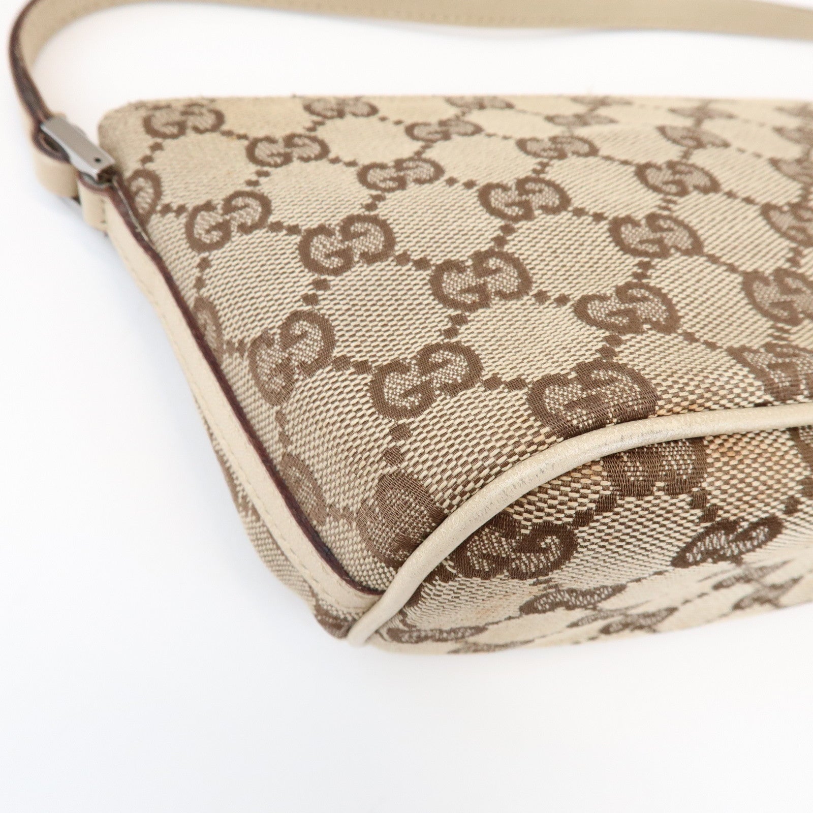 GUCCI Boat Bag GG Canvas Leather Pouch Hand Bag Beige Brown 07198