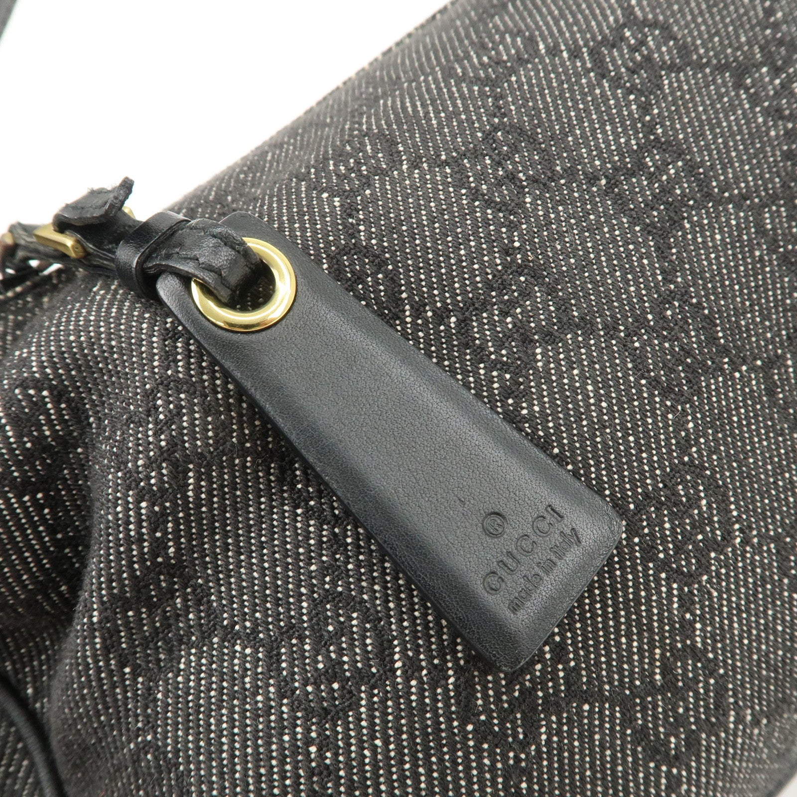 GUCCI GG Canvas Leather Shoulder Bag Hand Bag Black 92699 Used