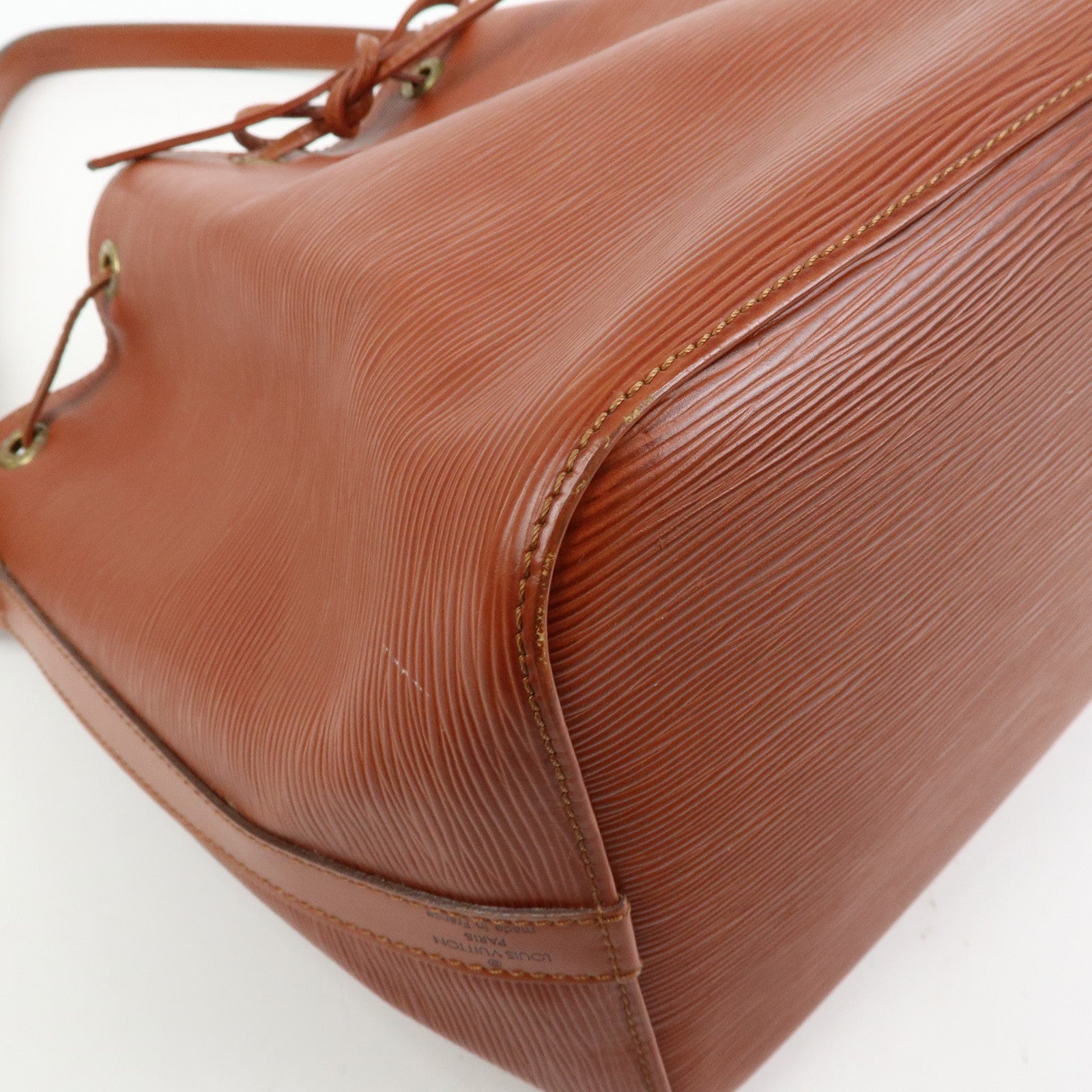 Louis Vuitton Epi Petit Noe Shoulder Bag Kenya Brown M44103