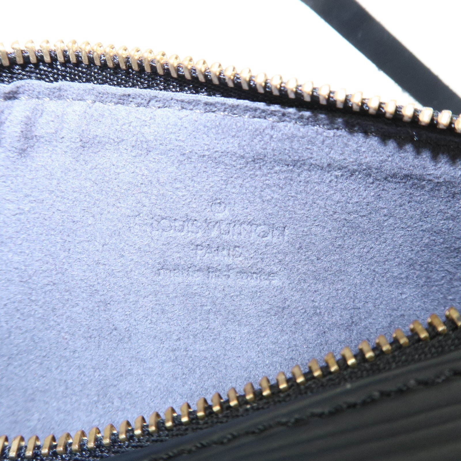 Louis Vuitton Epi Leather Mini Pouch For Soufflot Hand Bag Noir