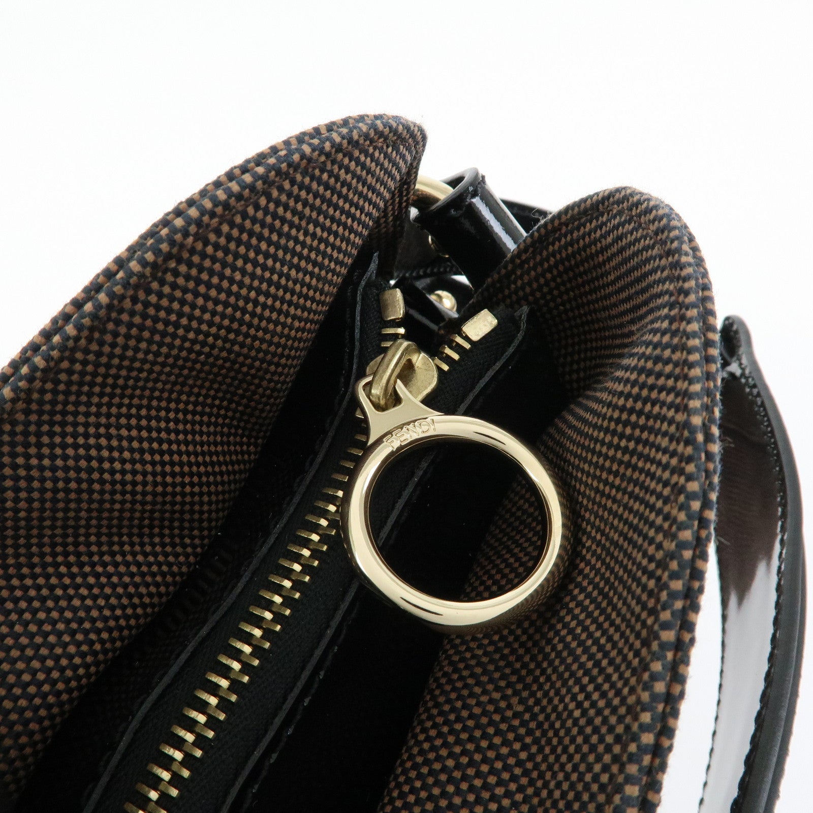FENDI Canvas Patent Leather Shoulder Hand Bag Brown Black 8BR421