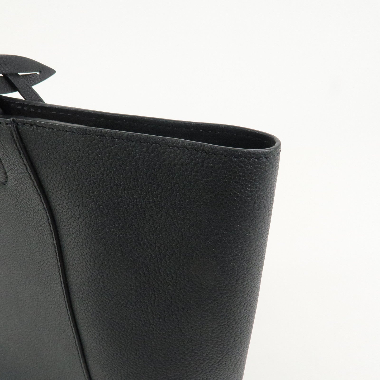 Louis Vuitton Lockme Cabas Leather Tote Bag Hand Bag Noir M42291