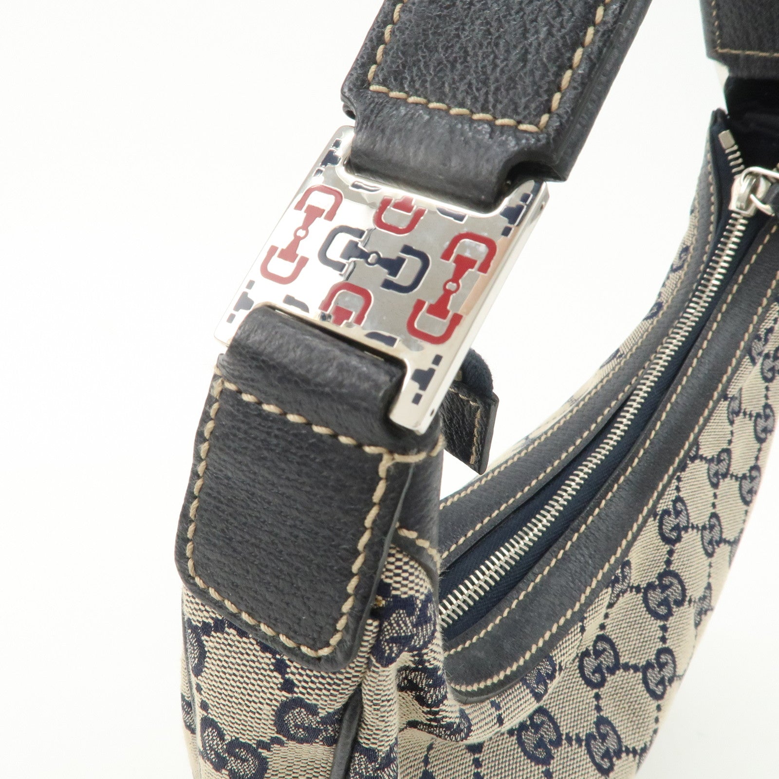 GUCCI Sherry GG Canvas Shoulder Bag Beige Navy 145811