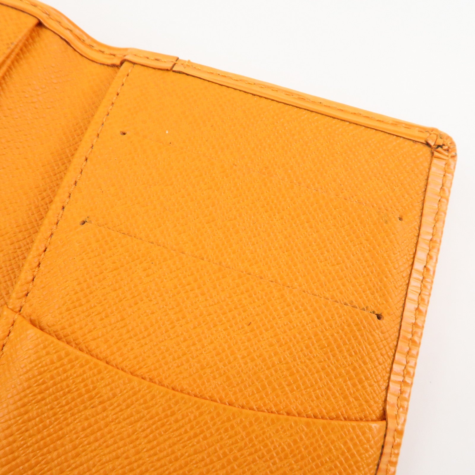 Louis Vuitton Epi Organizer de Poche Card Case Mandarin M6358H