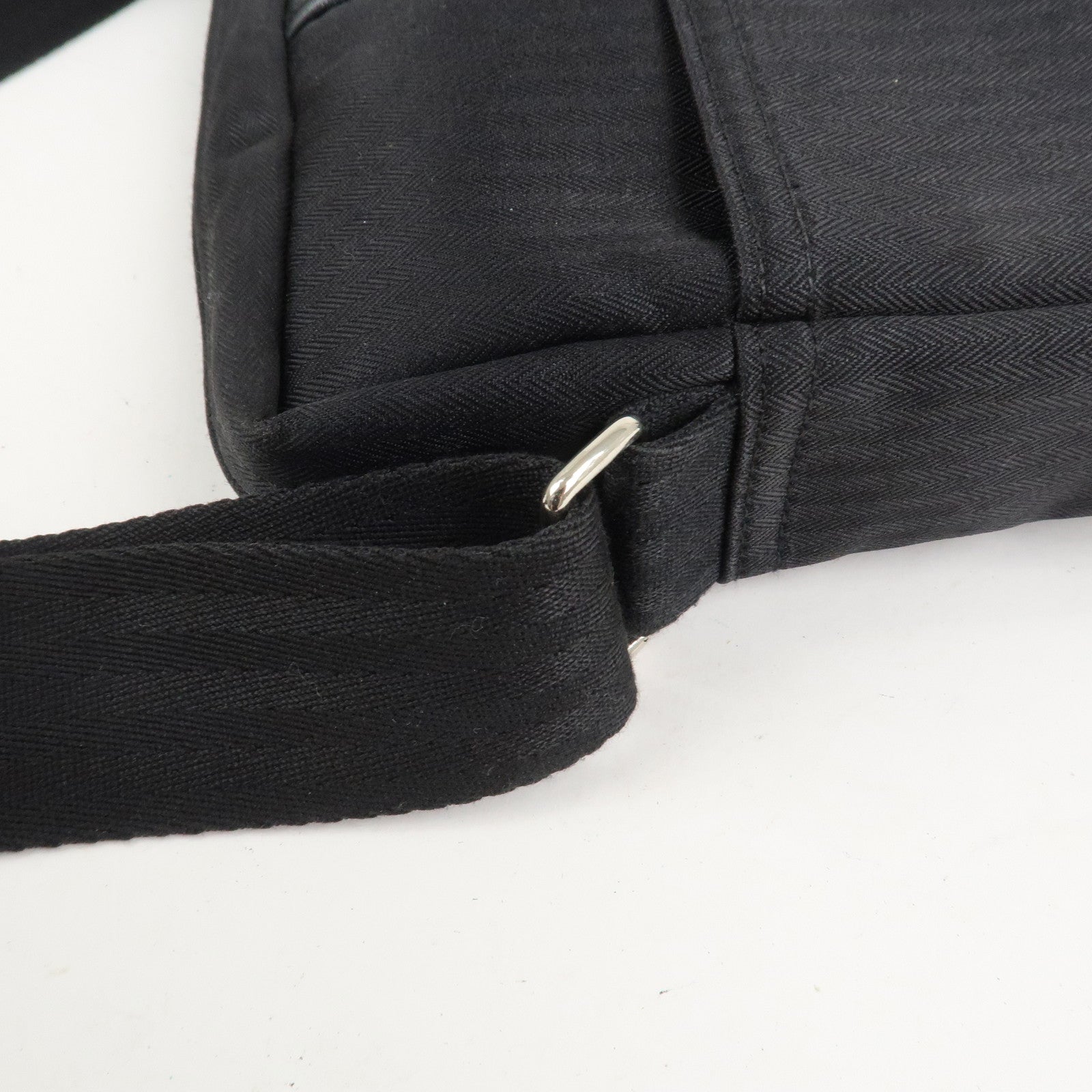 HERMES Toile Chevrons Leather Acapulco Bandouliere Shoulder Bag MM