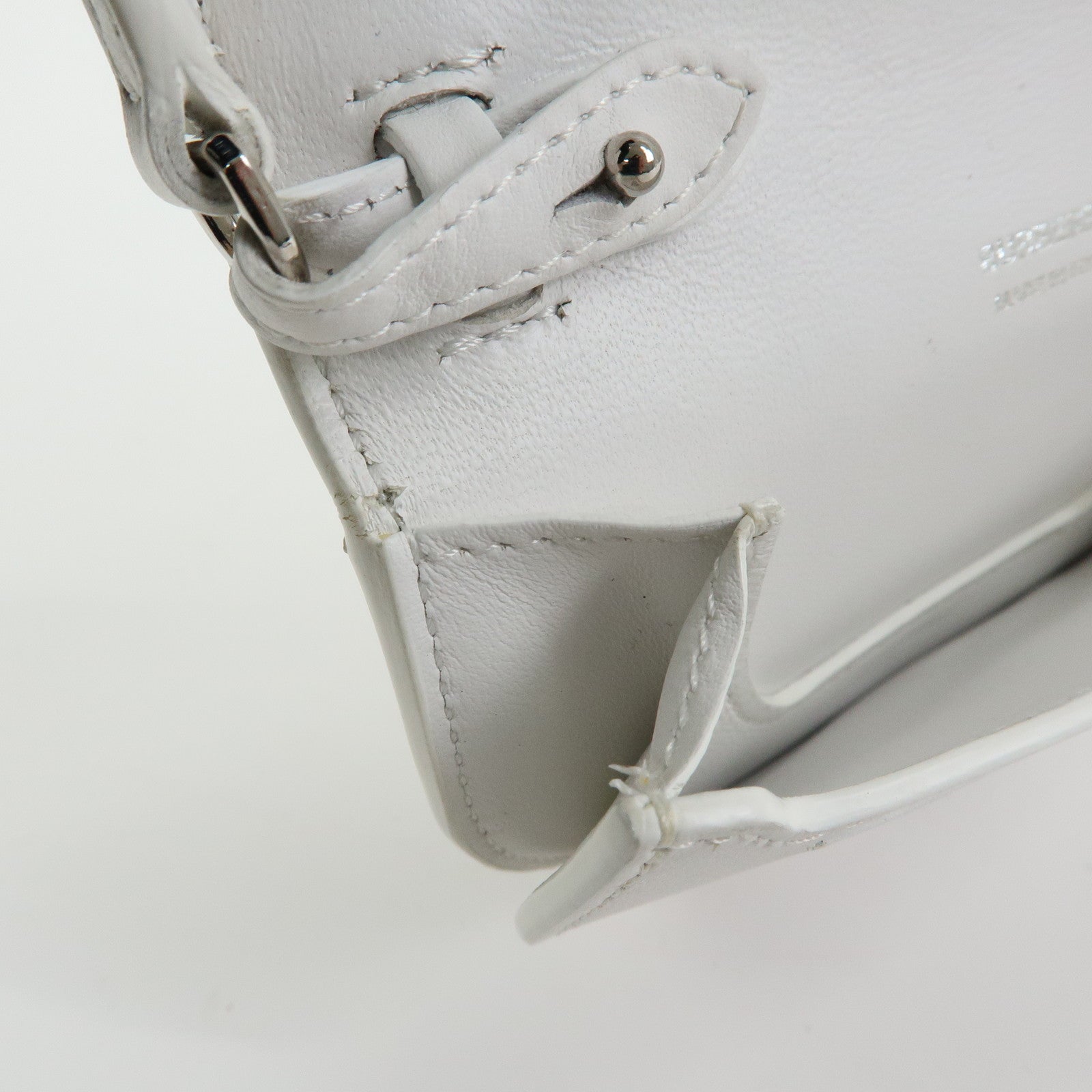 BURBERRY Leather Shoulder Bag Crossbody Bag White