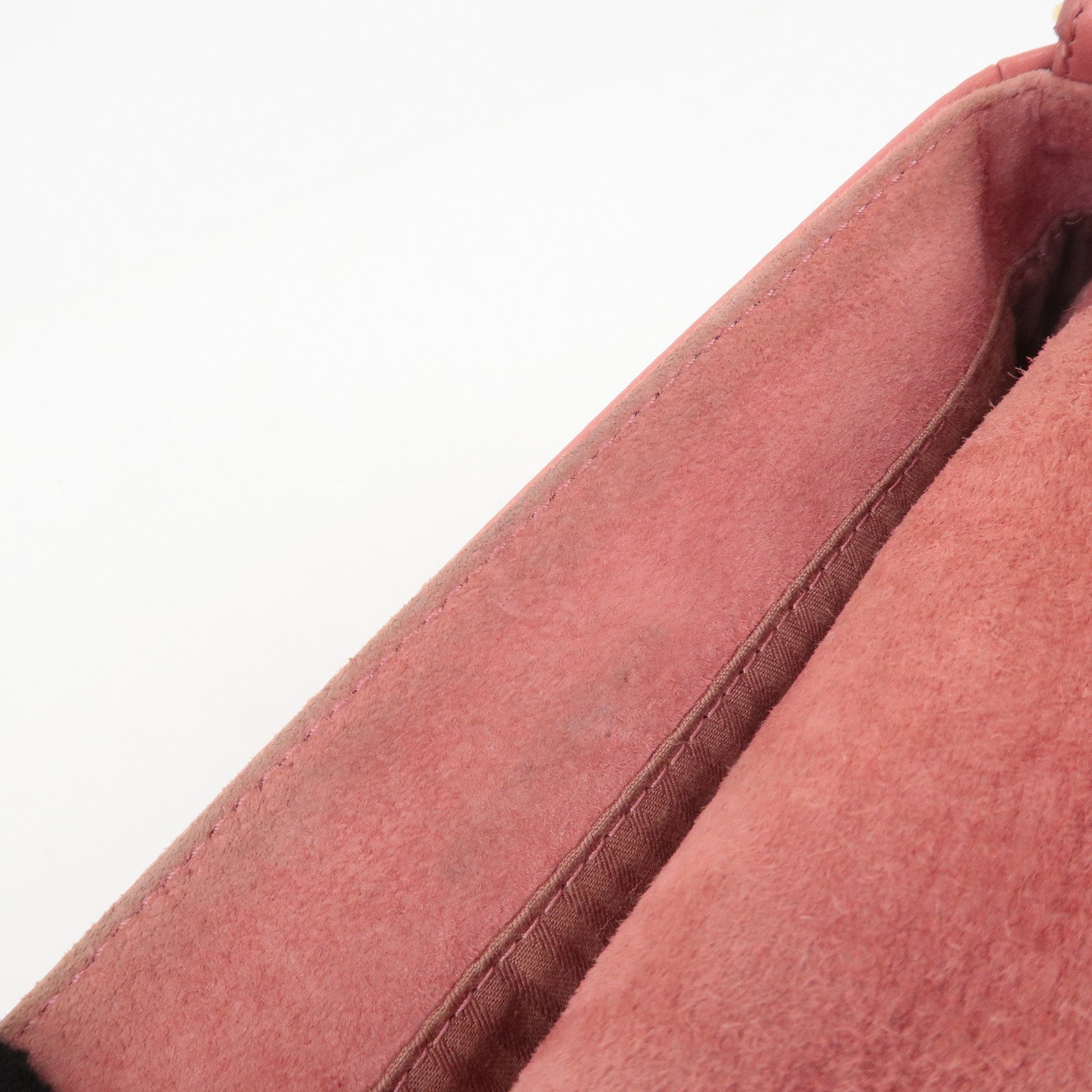 FENDI Leather Chain Shoulder Bag Purse Gold HDW Pink 8M0276 Used