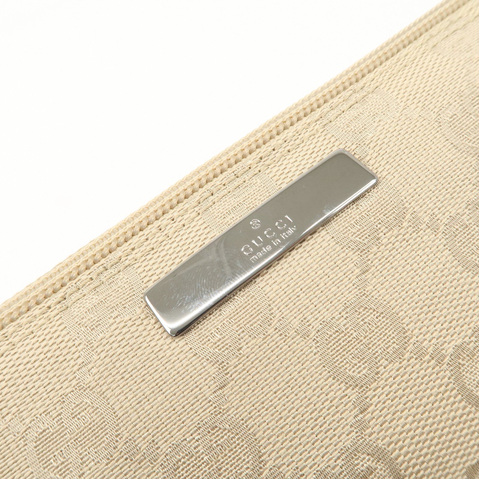 GUCCI Boat Bag GG Canvas Leather Hand Bag Pouch Beige 07198 Used