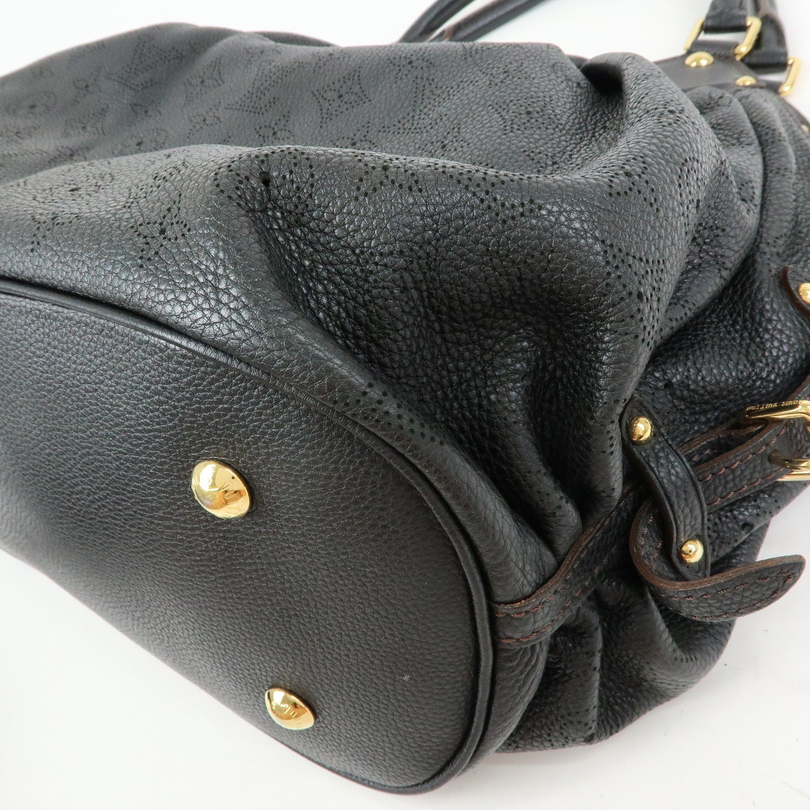 Louis Vuitton Monogram Leather Mahina L Shoulder Bag Noir M95765