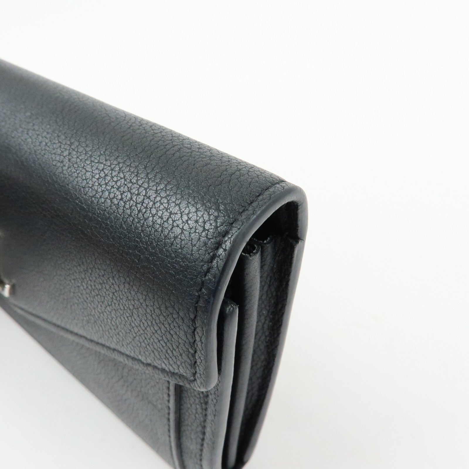 Louis Vuitton Portefeuille My Lockme Leather Wallet Noir M62530