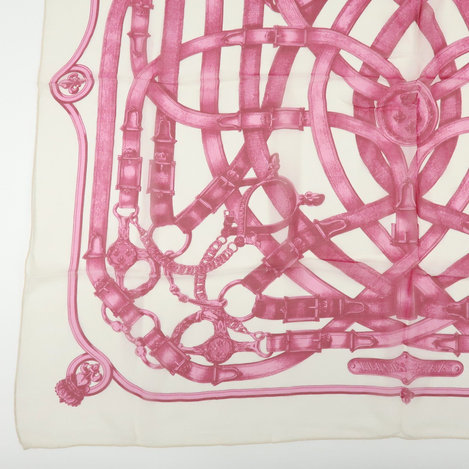 HERMES Carre 90 Silk 100% Scarf CAVALCADOUR Chain Belt Pink Ivory