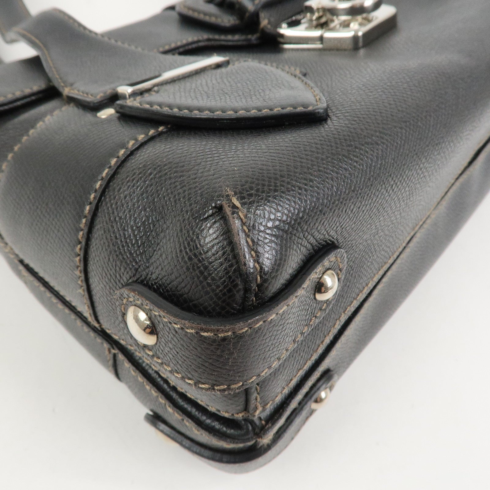 Ferragamo Gancini Leather Shoulder Bag Hand Bag Black