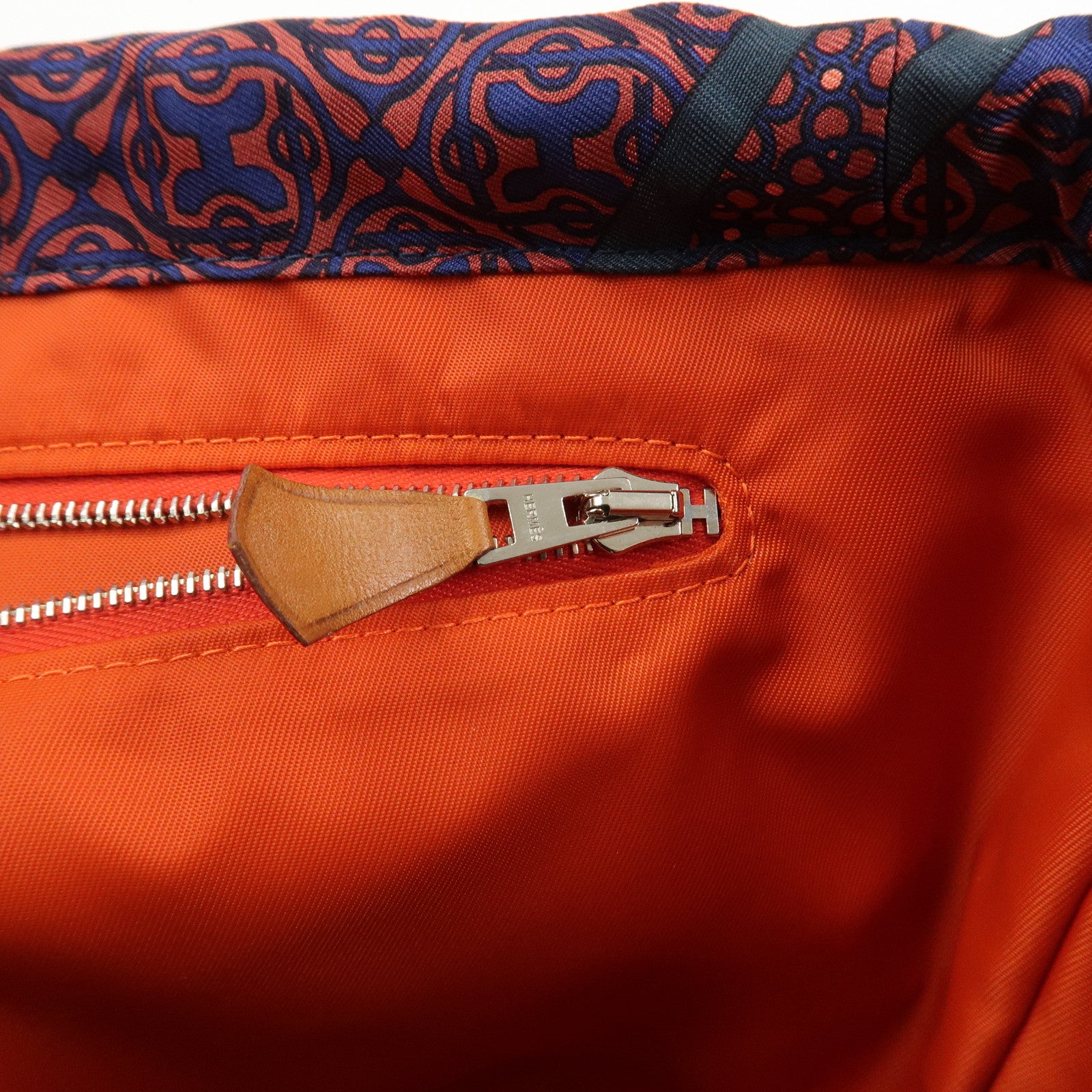 HERMES Fourbi 25 Silk Leather Drawstring Hand Bag Pouch Orange Navy
