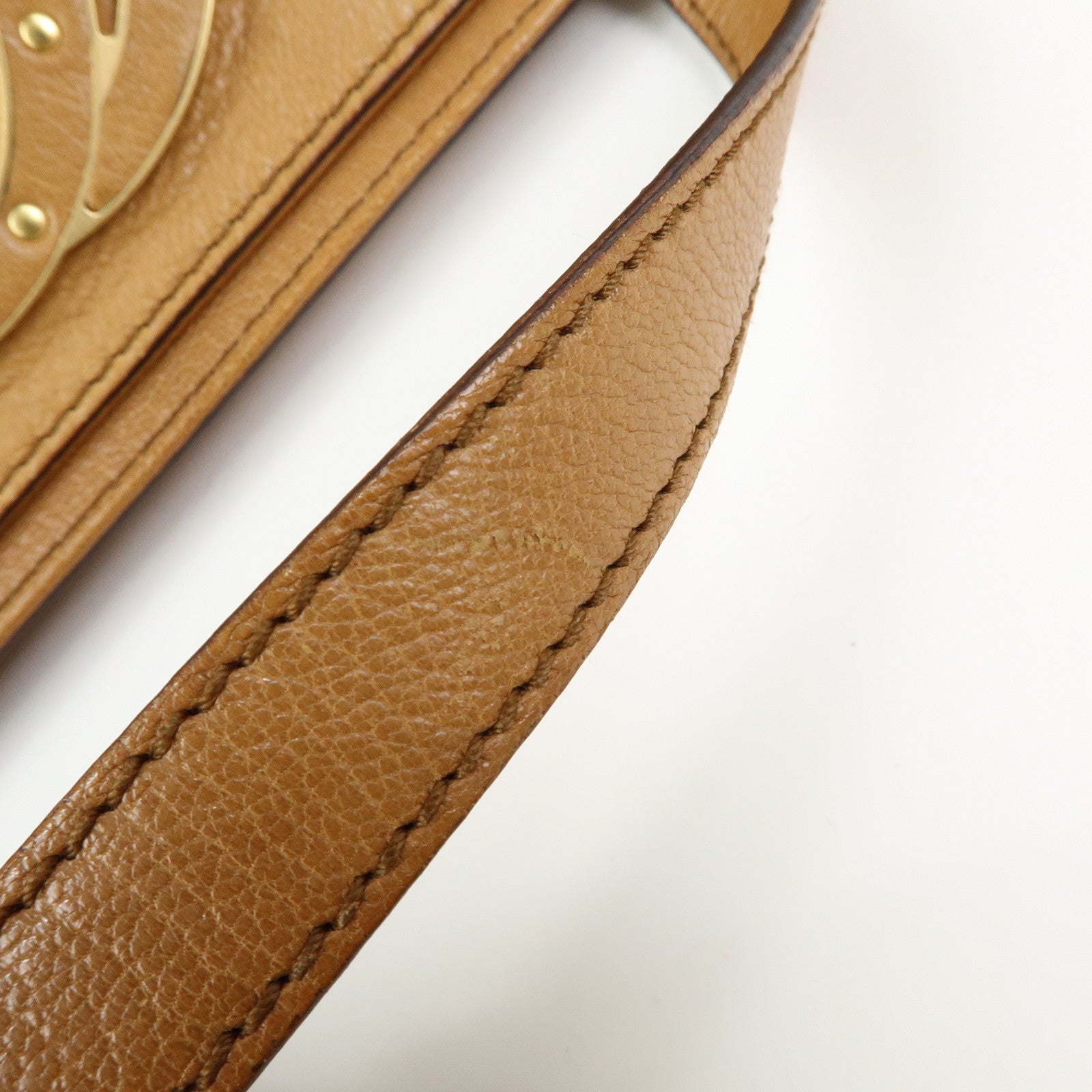 GUCCI Interlocking G Leather Blondie Studs Hand Bag Brown 121551