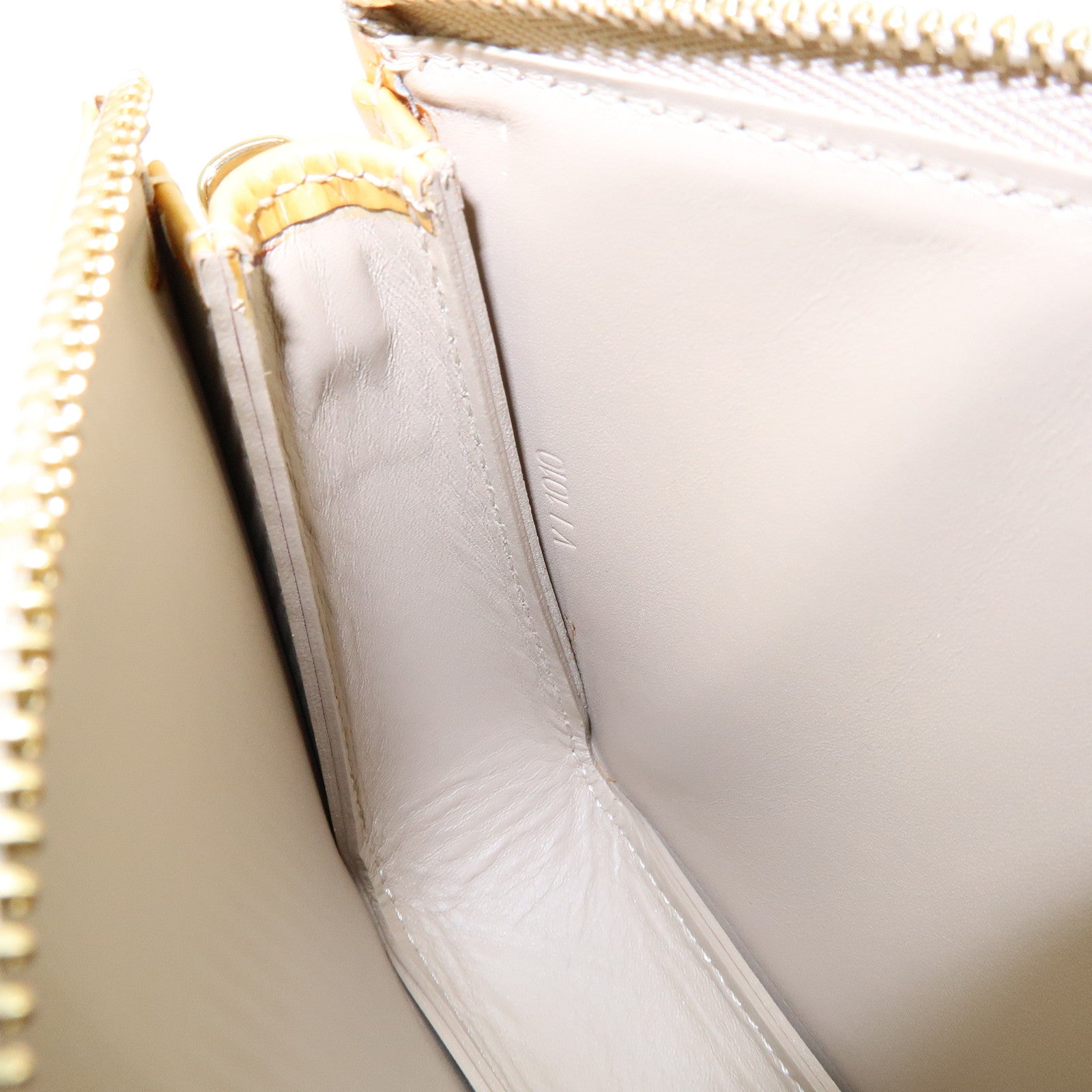 Louis Vuitton Monogram Vernis Lexington Accessoires Pouch M91058