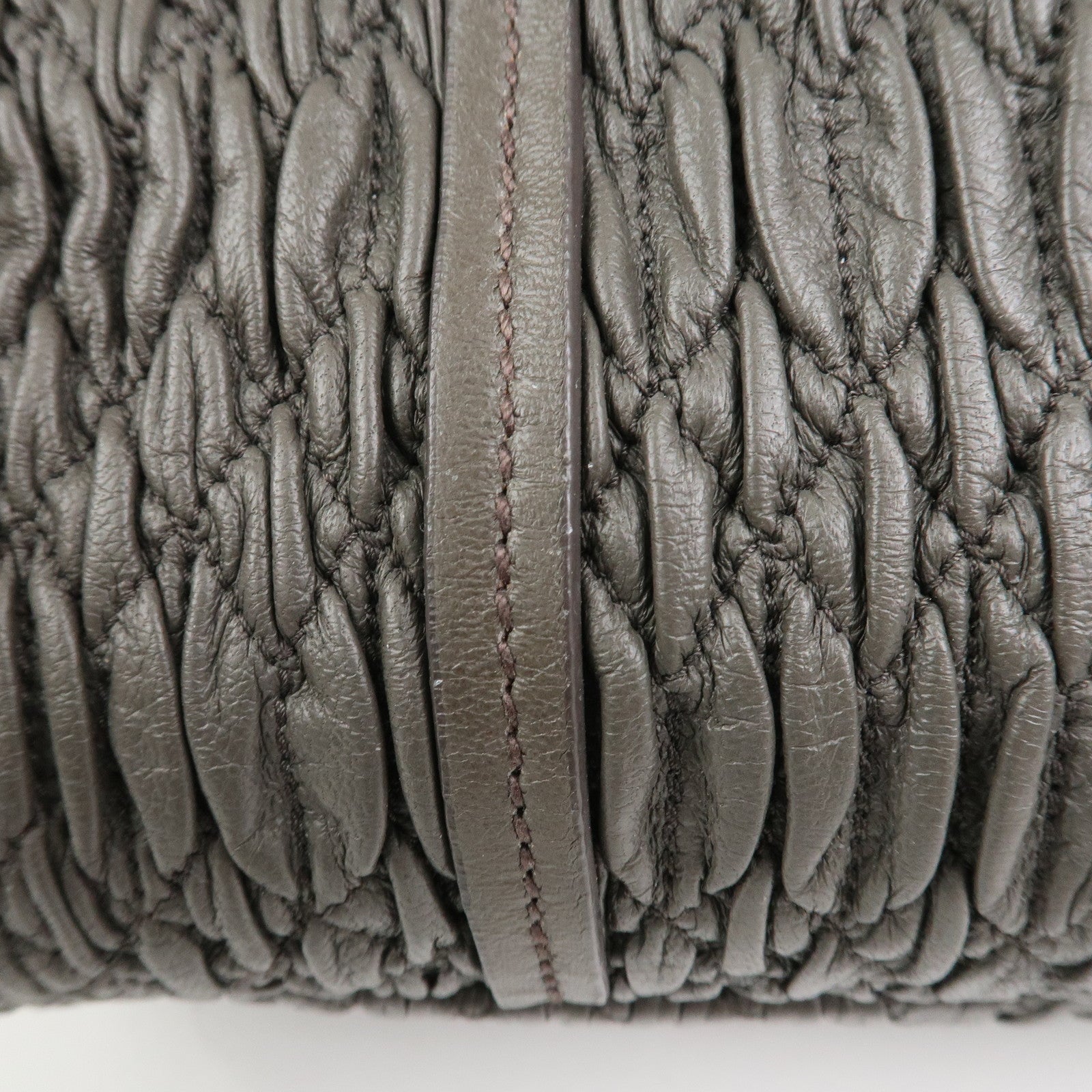 MIUMIU Logo Matelasse Nappa Leather Chain Shoulder Bag Gray