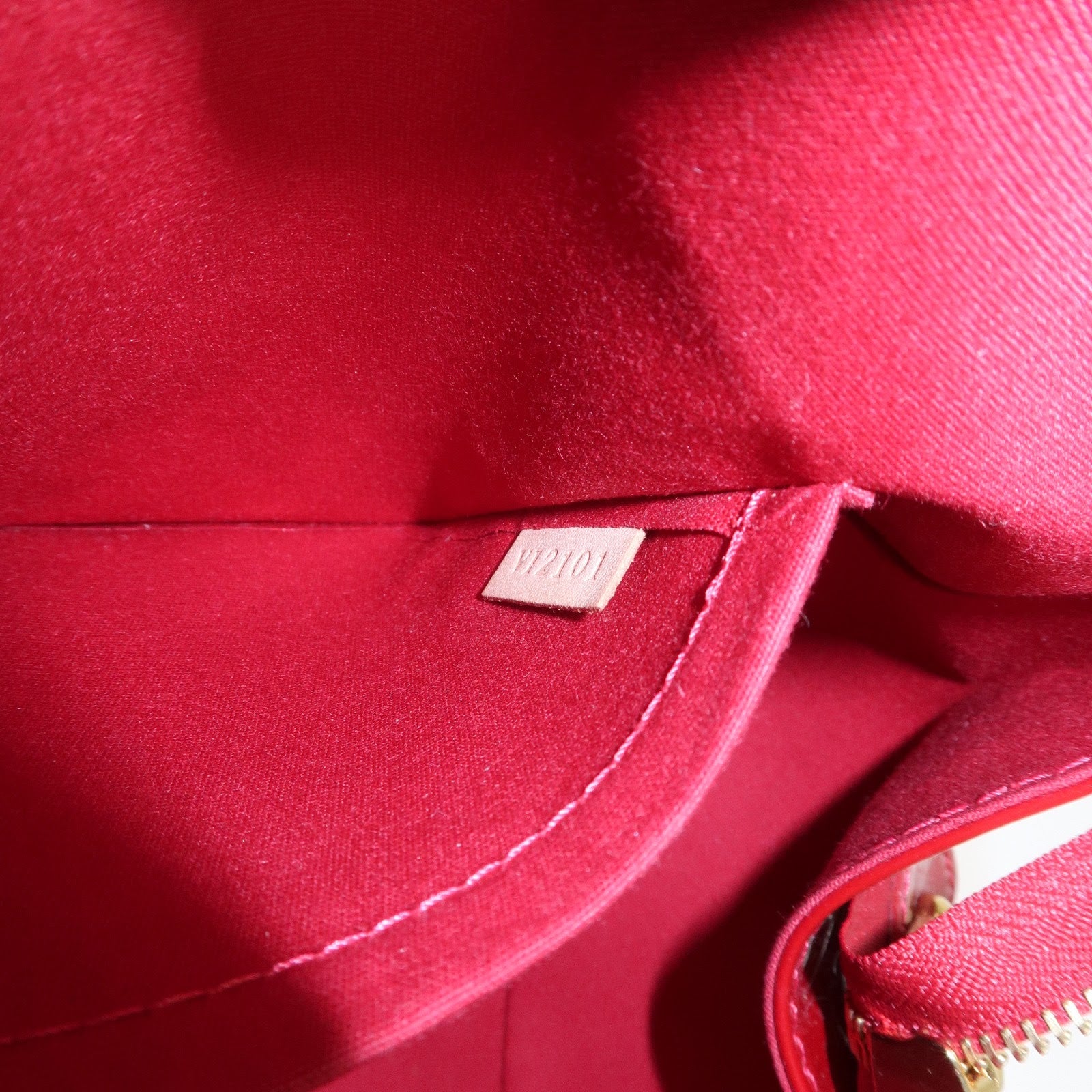 Louis Vuitton Monogram Vernis Sherwood PM Shoulder Bag M91494
