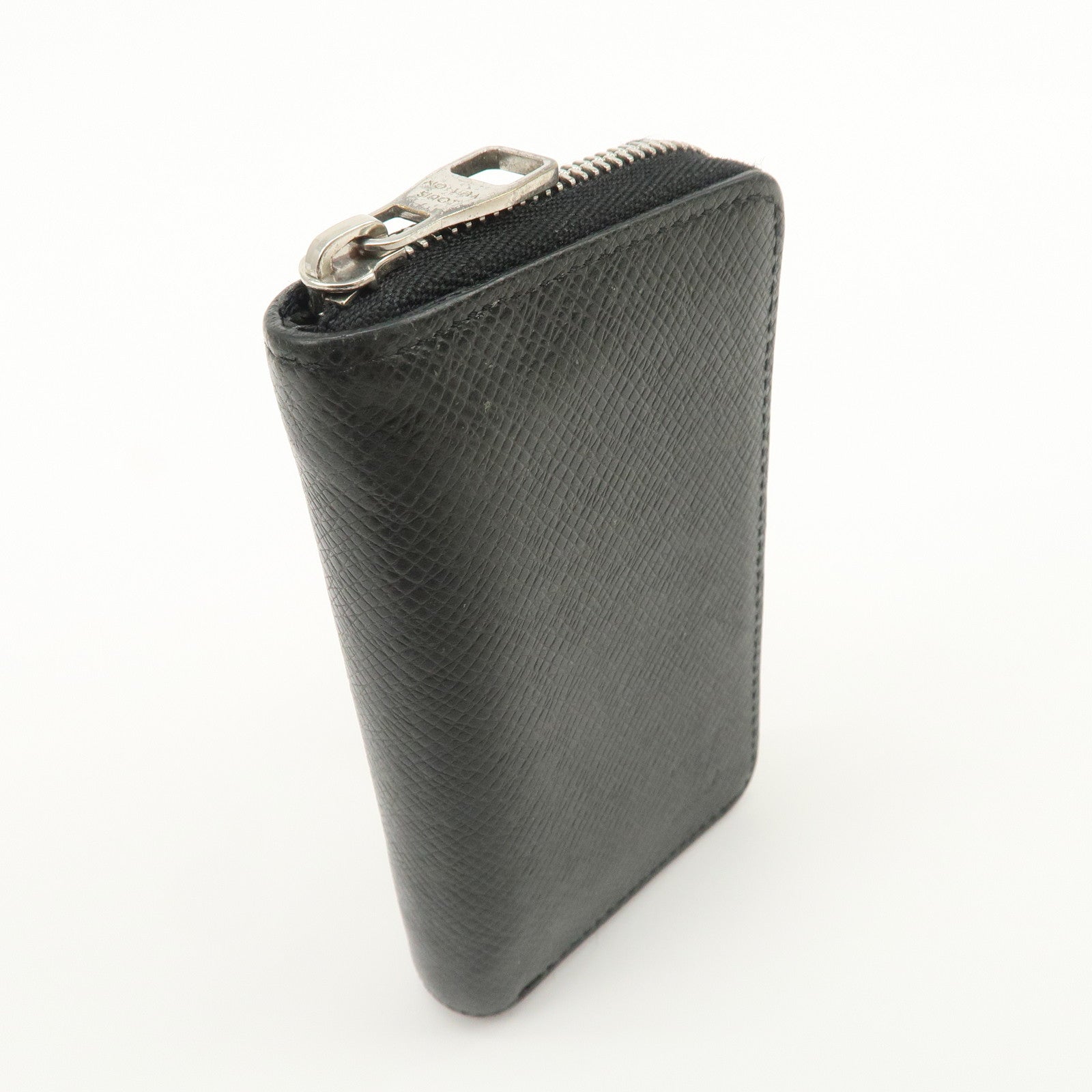 Louis Vuitton Taiga Zippy Coin Purse Coin Case Ardoise M32832