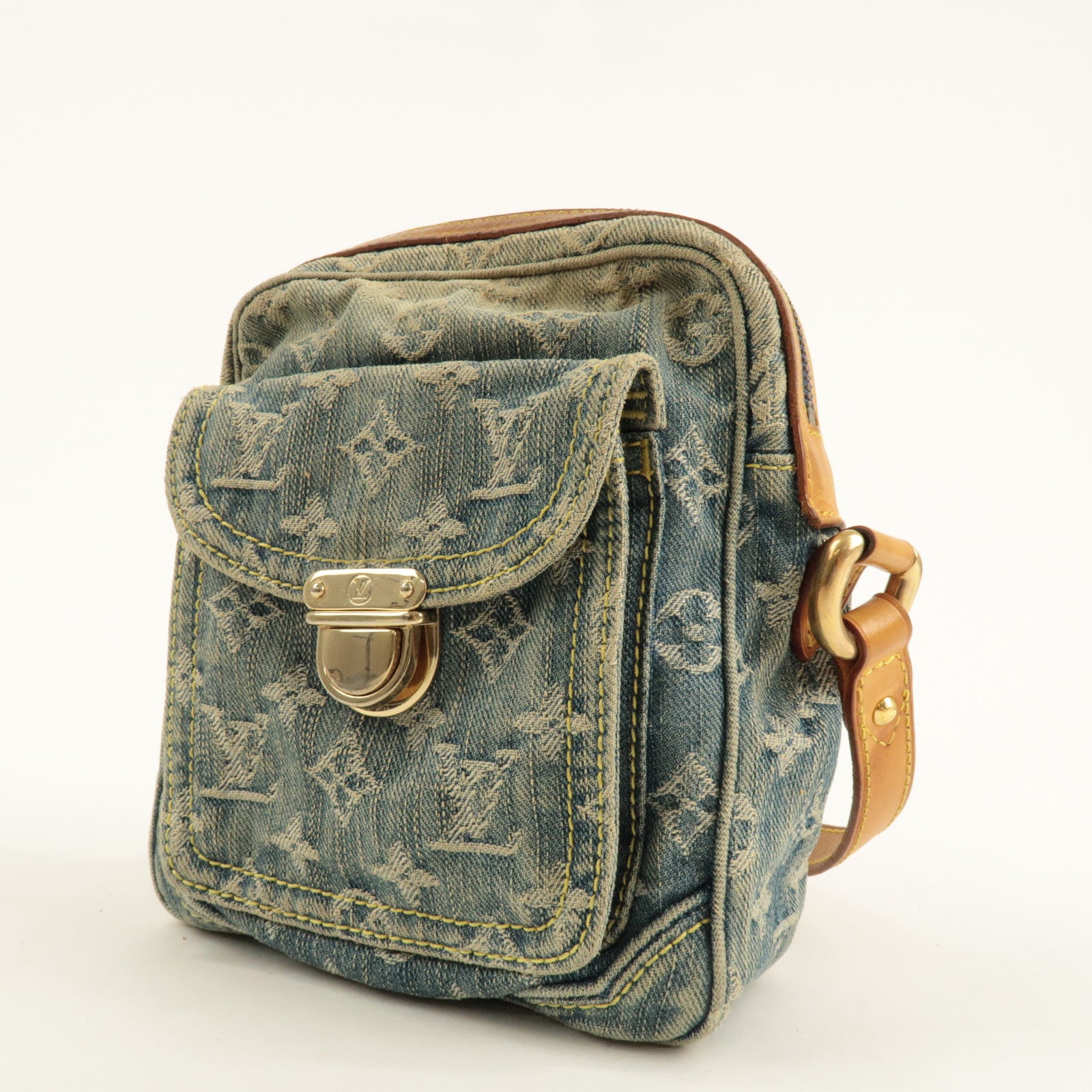 Louis Vuitton Monogram Denim Camera Bag Shoulder Bag Blue M95348