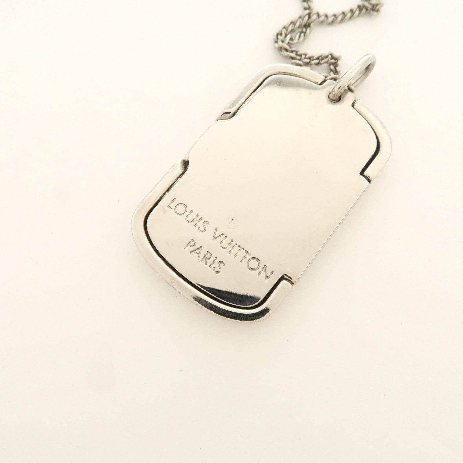 Louis Vuitton Monogram Metal Locket Necklace Silver M62484