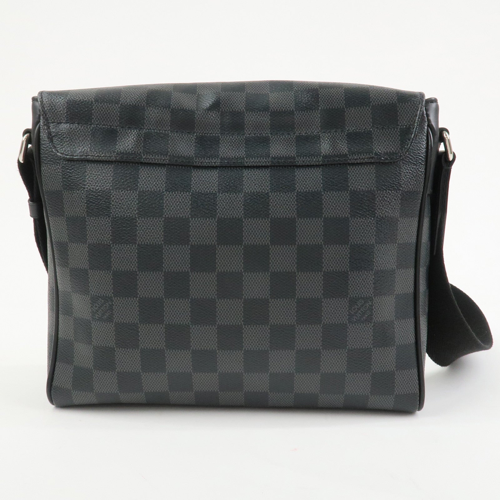 Louis Vuitton Damier Graphite District PM NM Crossbody Bag N41028