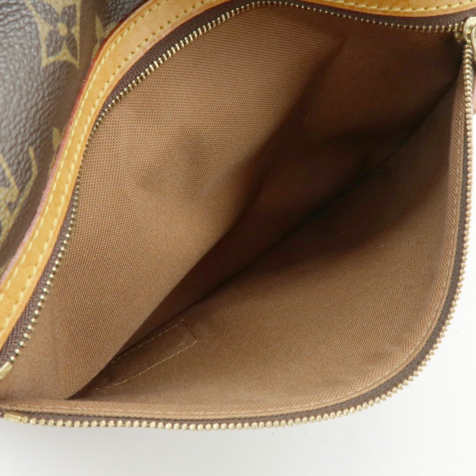 Louis Vuitton Monogram Messenger Bosphore PM Shoulder Bag M40106