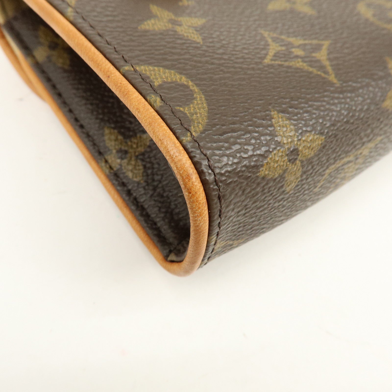 Louis Vuitton Monogram Pochette Florentine Waist Bag Belt XS M51855