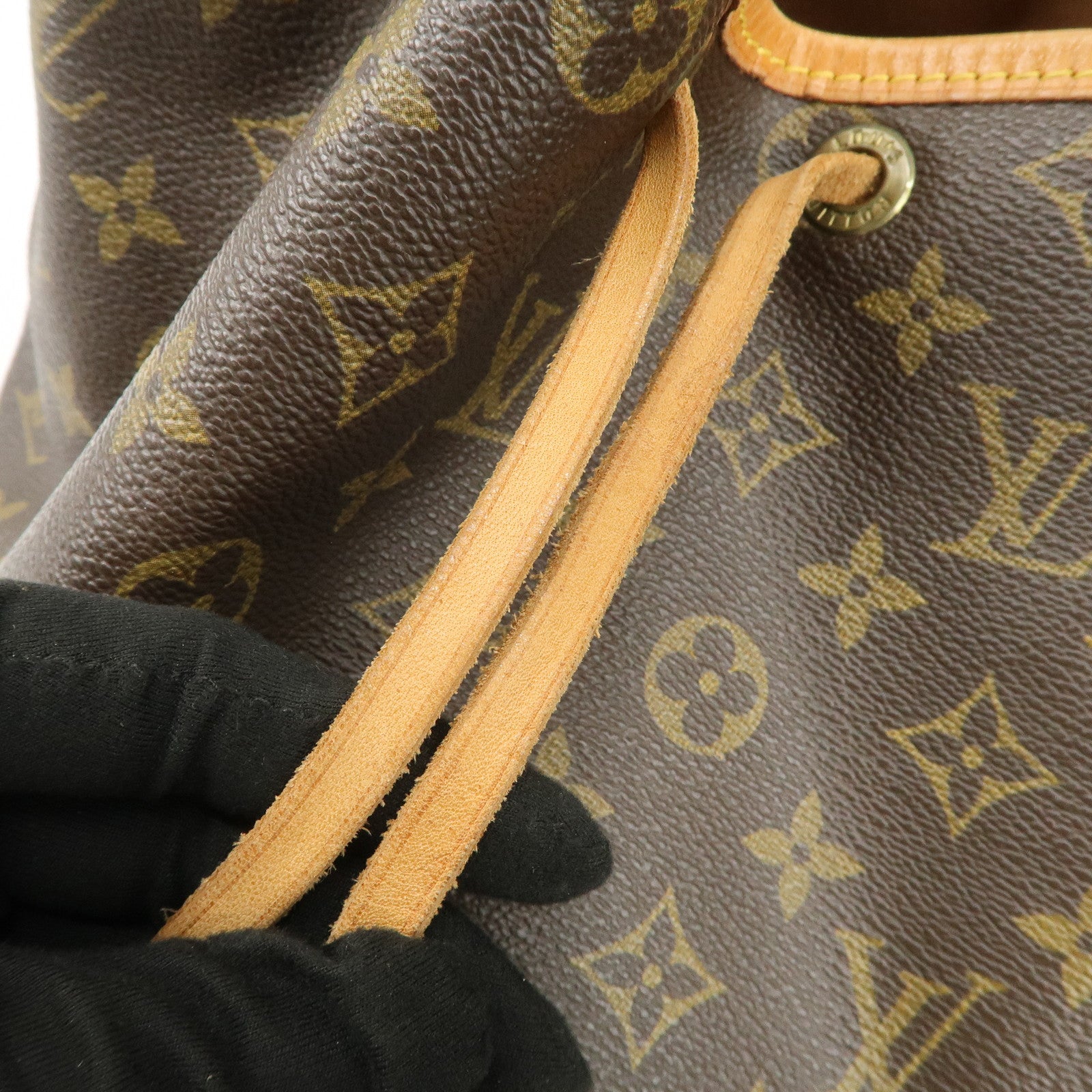 Louis Vuitton Monogram Noe Shoulder Bag Brown M42224