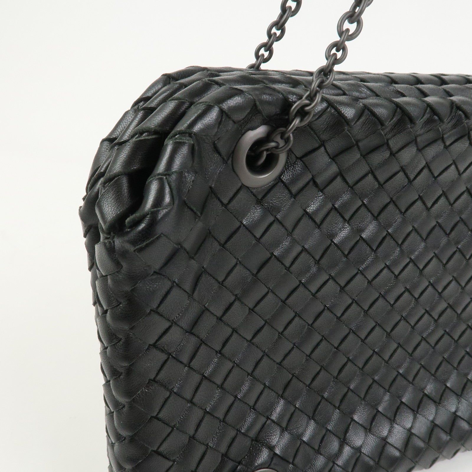 BOTTEGA VENETA Intrecciato Leather Chain Shoulder Bag Black 293747