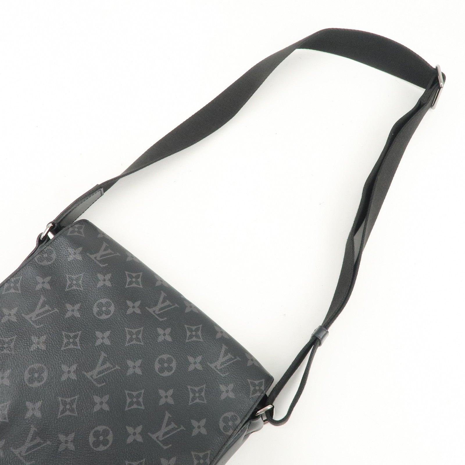 Louis Vuitton Monogram Eclips District PM Messenger Bag M45272