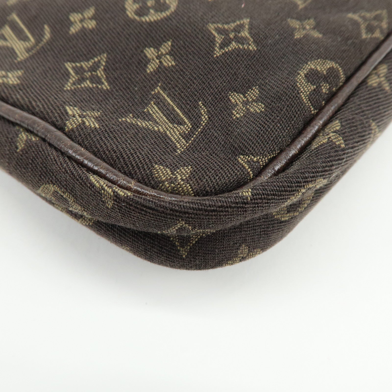 Louis Vuitton Monogram Mini Lin Pouch for Bucket PM Tote Bag