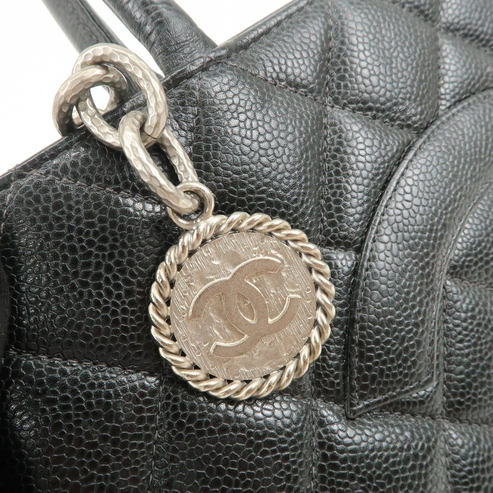 CHANEL Matelasse Caviarskin Medallion Tote Bag Hand Bag A01804
