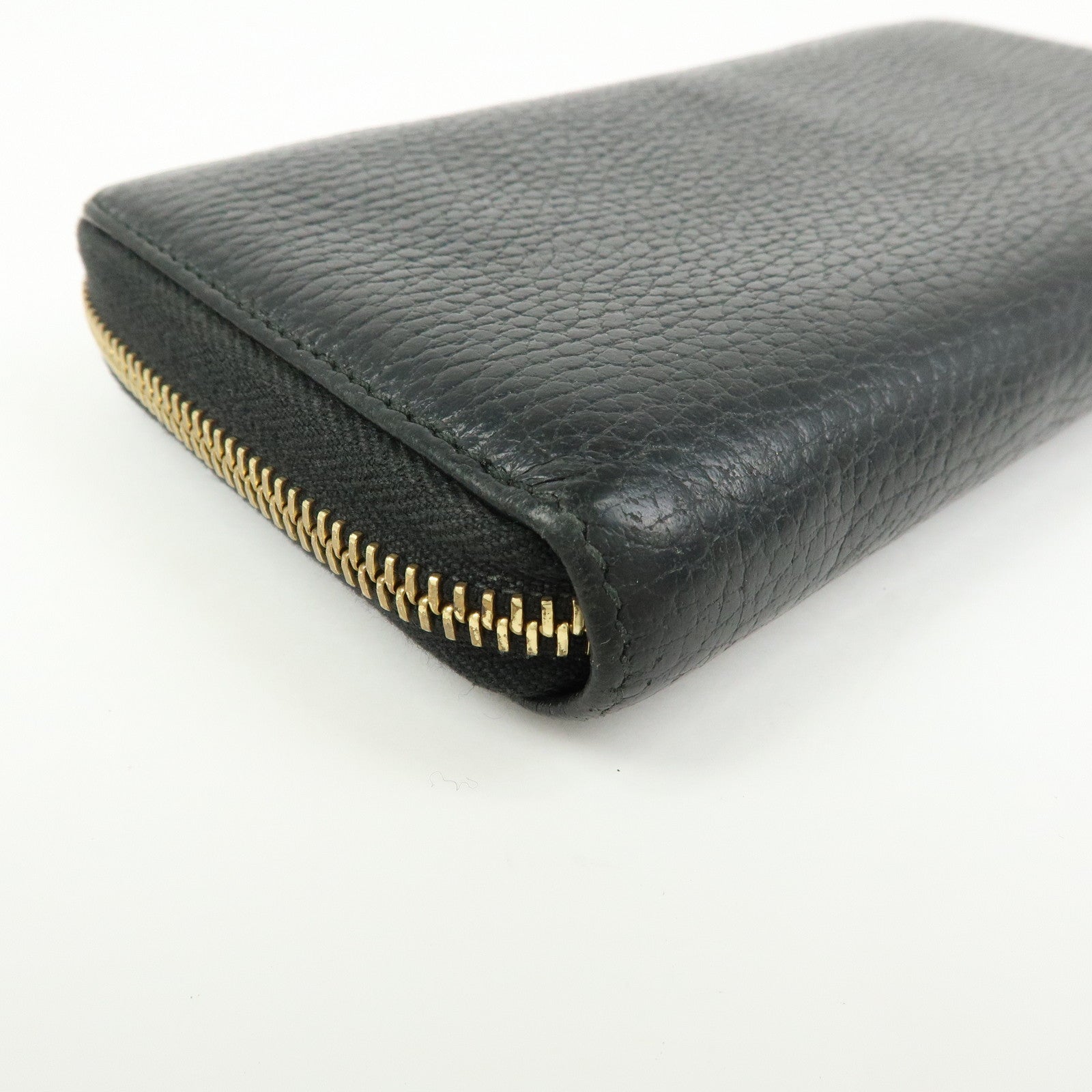 GUCCI GG Marmont Leather Round Zippy Long Wallet Black 456117