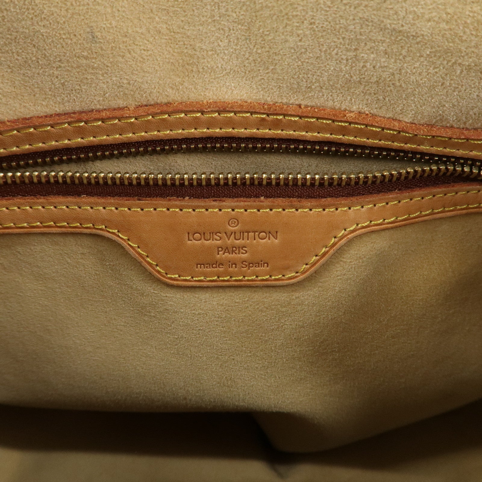 Louis Vuitton Monogram Looping GM Shoulder Bag Bown M51145