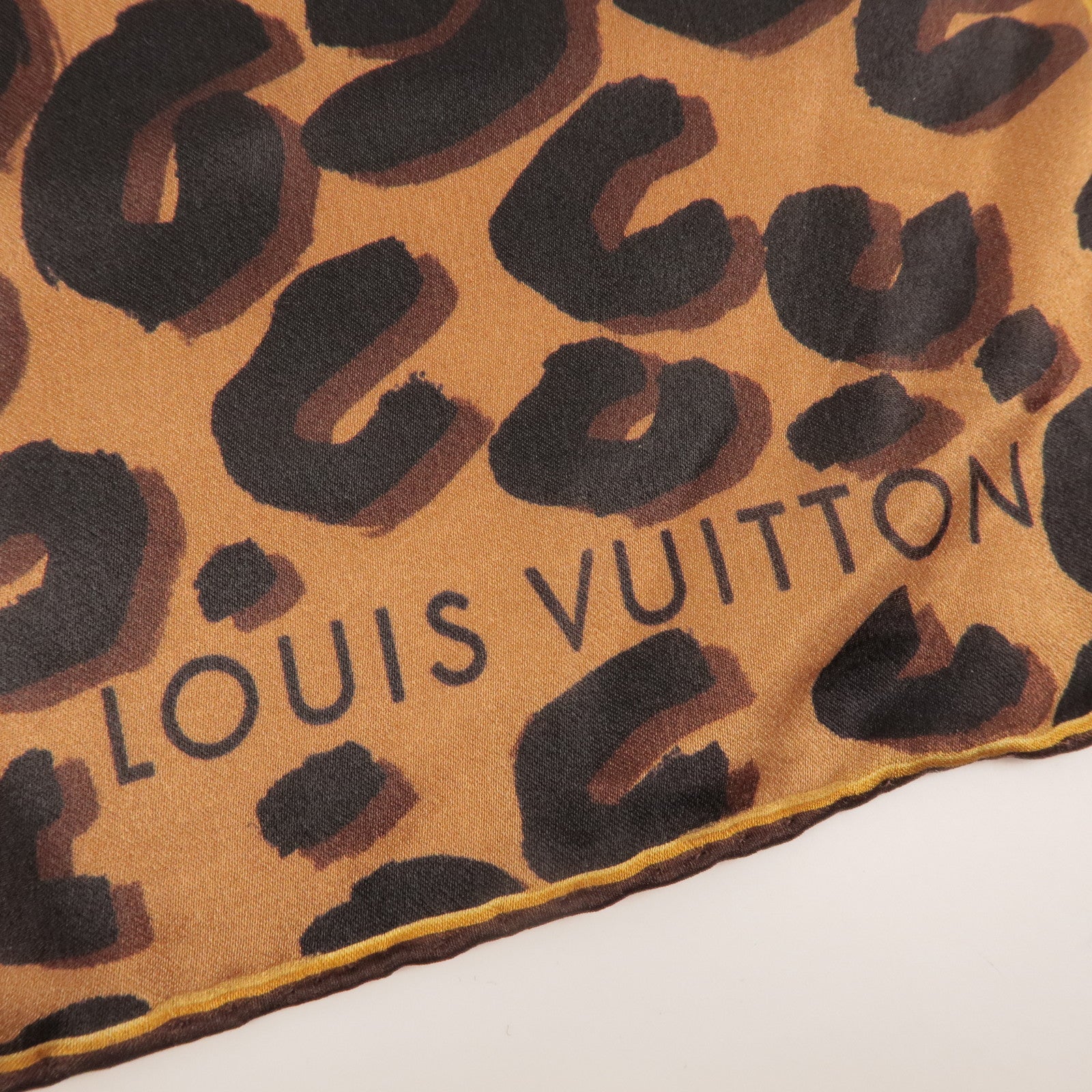 Louis Vuitton Monogram 100% Silk Scarf 65x65 Leopard Brown