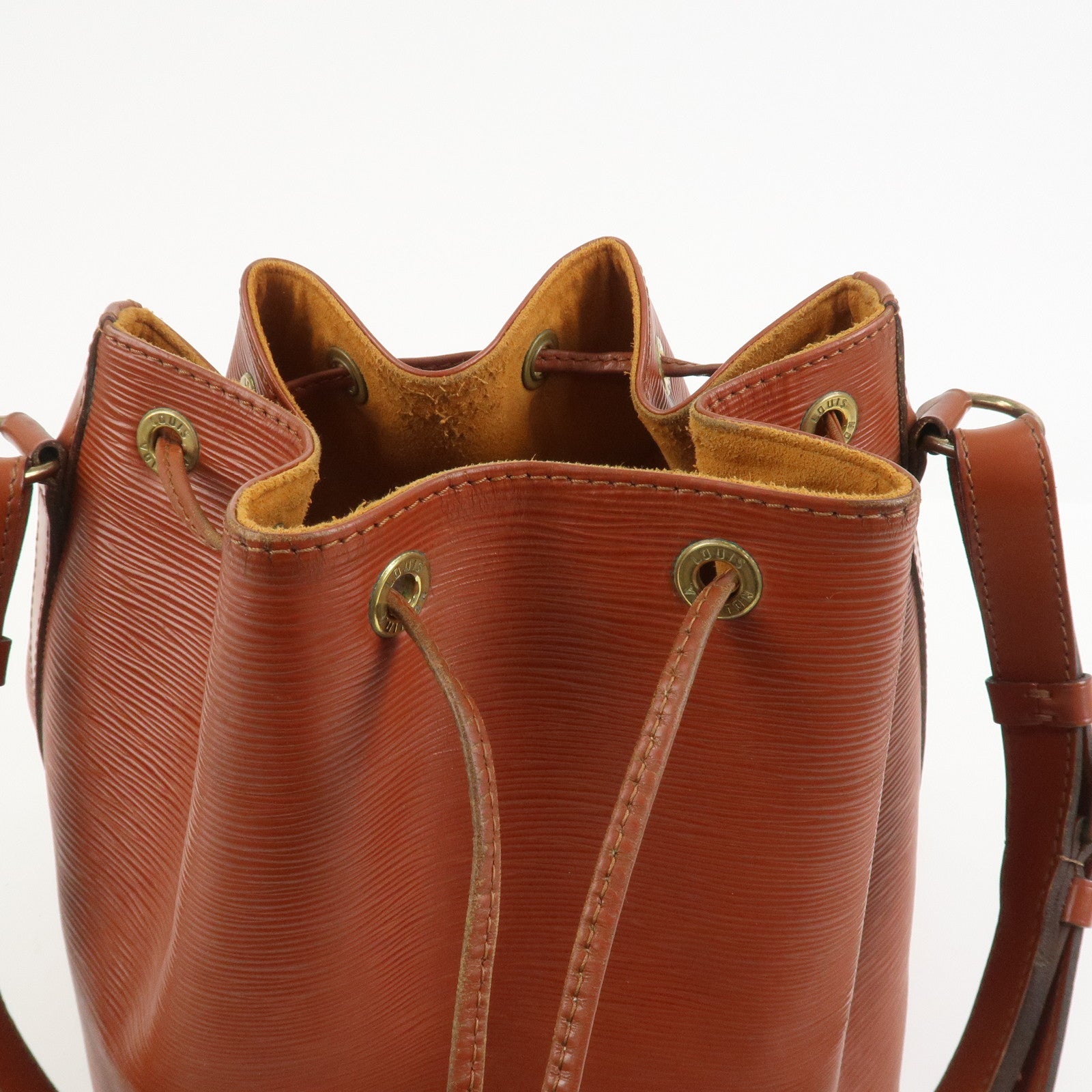 Louis Vuitton Epi Petit Noe Shoulder Bag Kenya Brown M44103