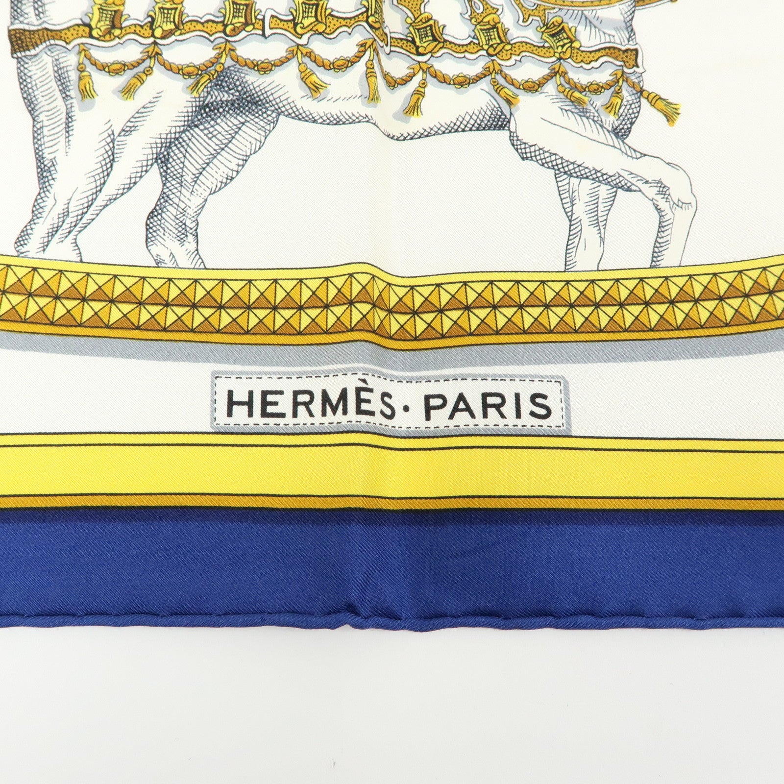HERMES Carre 90 Silk 100% Scarf GRAND APPARAT White Yellow Navy