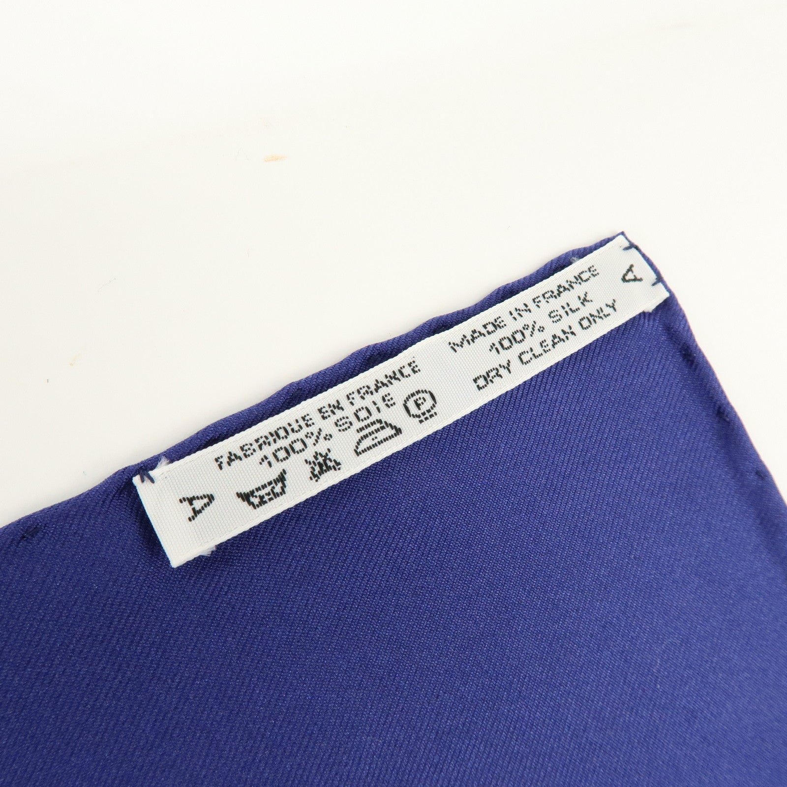 HERMES Carre 90 Silk 100% Scarf CHARREADA Navy White