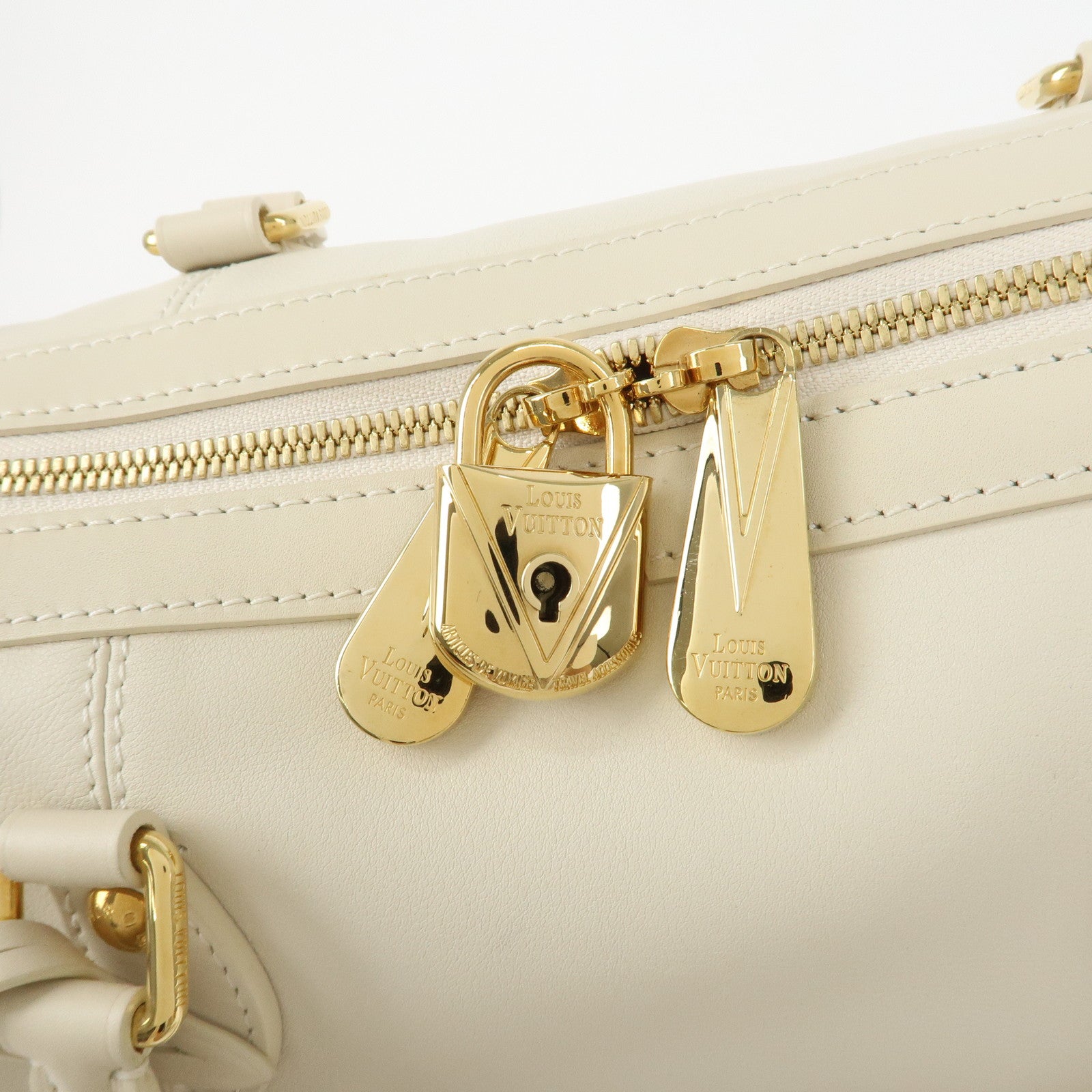 Louis Vuitton Leather Sac Louis VIP Exclusive SPO Shoulder Bag