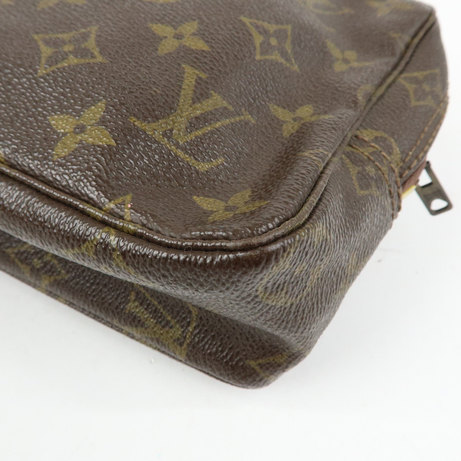 Louis Vuitton Monogram Trousse Toilette 23 Pouch Brown M47524