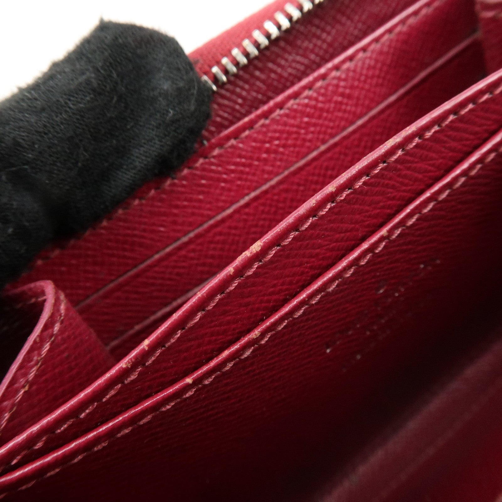 Louis Vuitton Epi Zippy Coin Purse Coin Case Fuchsia M60383